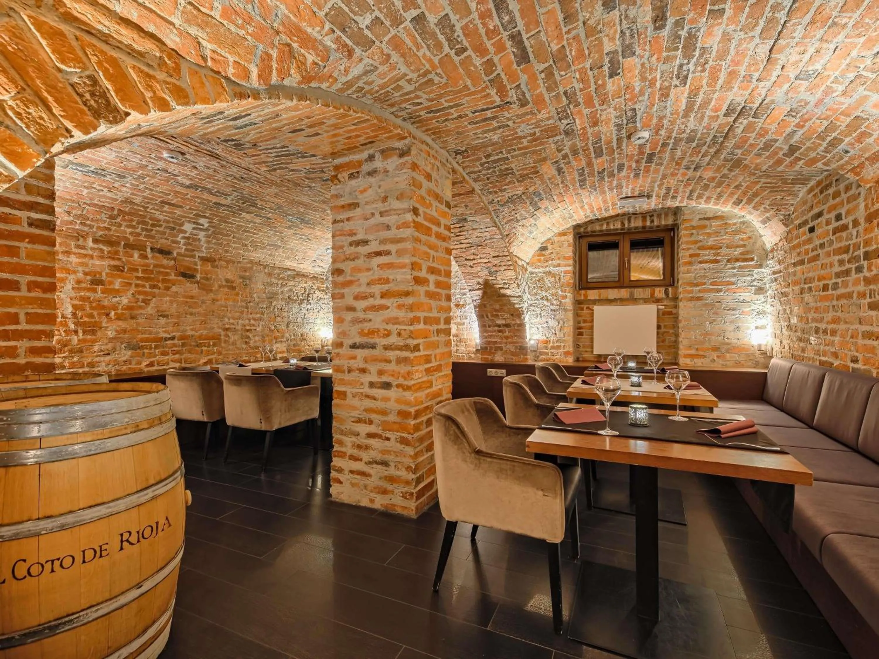 Restaurant/places to eat in Mercure Bydgoszcz Sepia