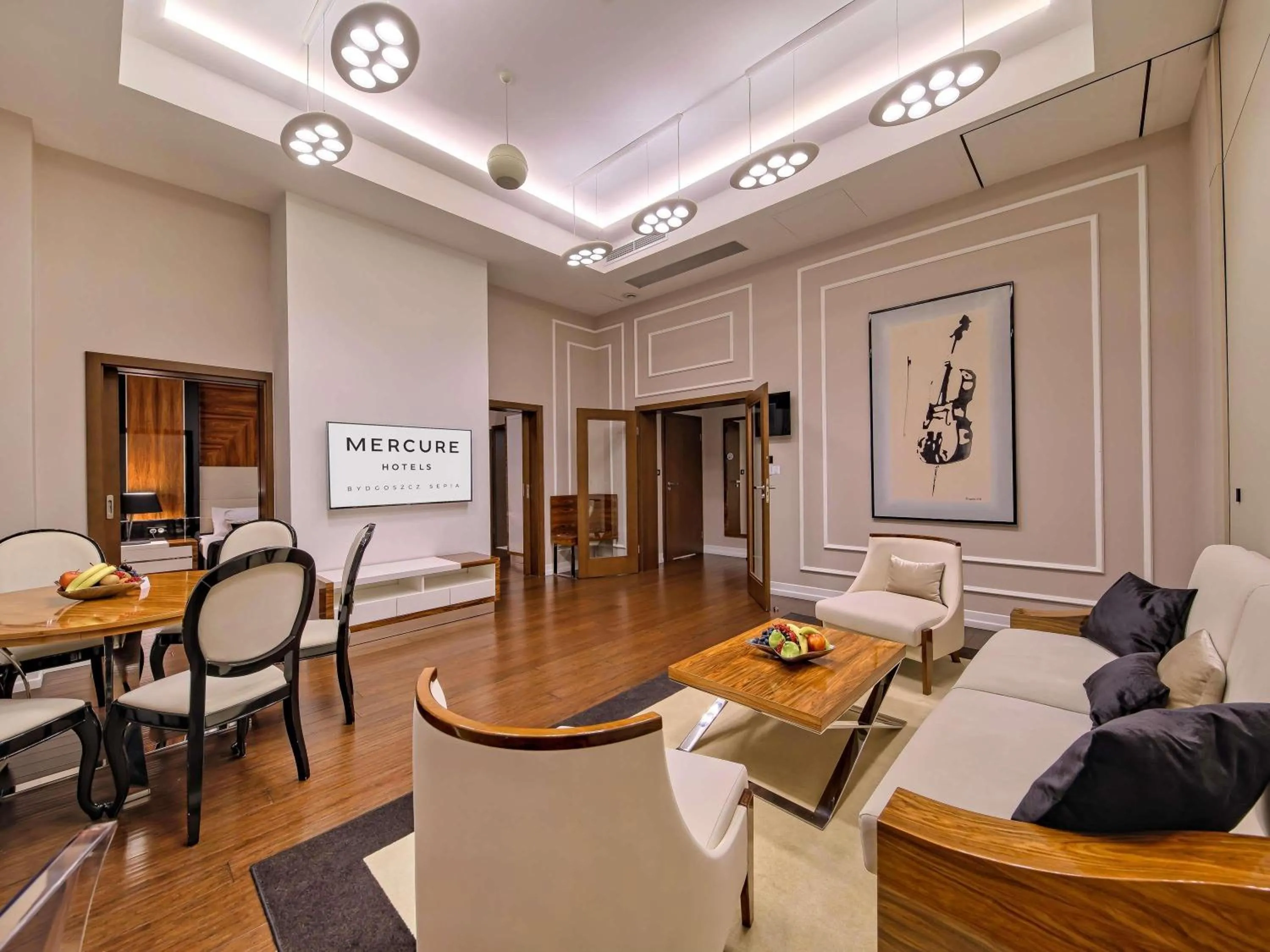 Bedroom in Mercure Bydgoszcz Sepia