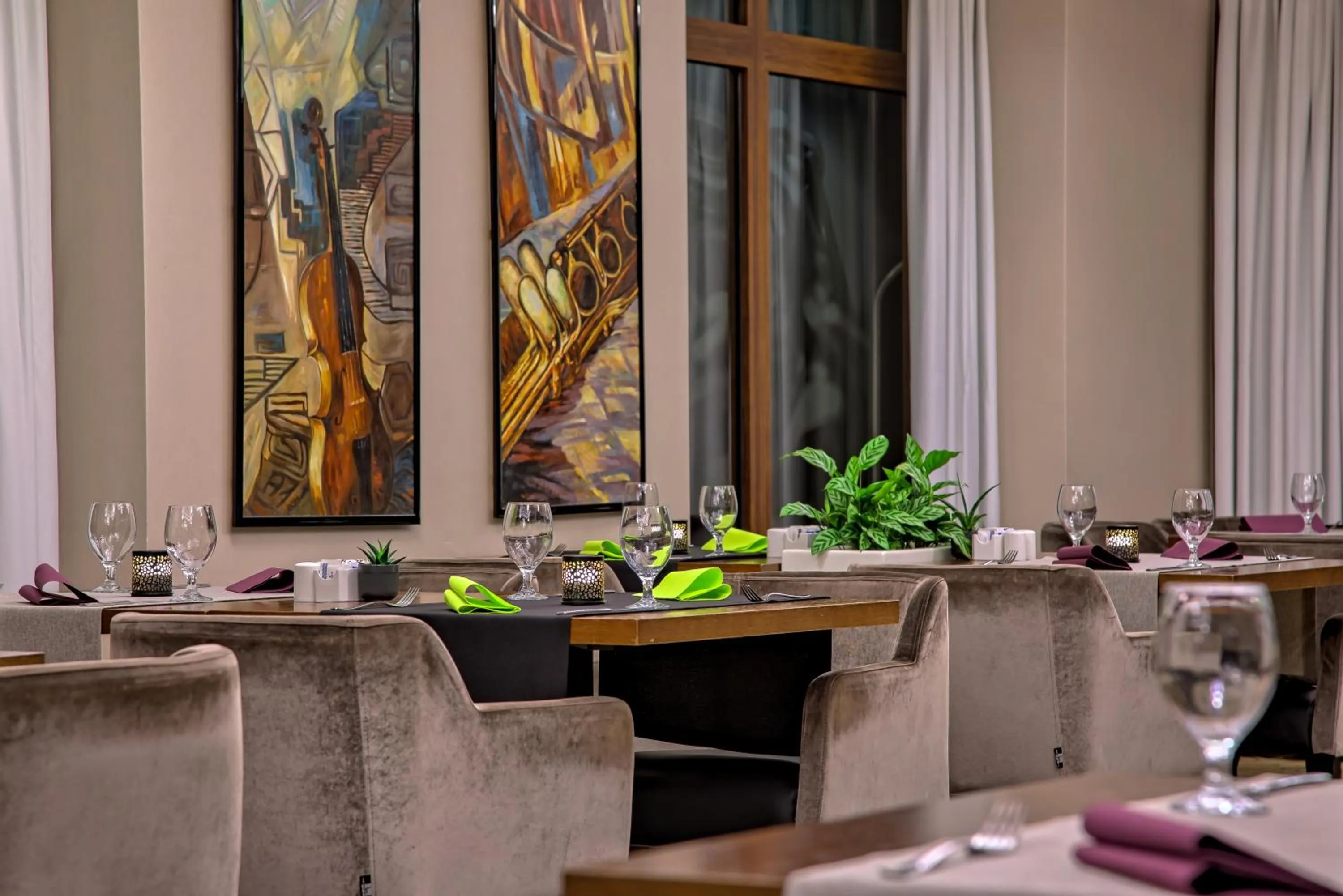 Restaurant/places to eat in Mercure Bydgoszcz Sepia