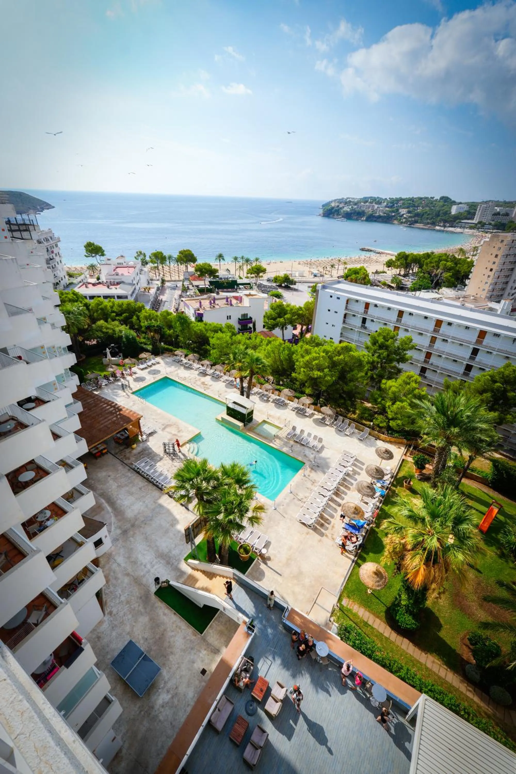 Property building in Apartamentos Vistasol