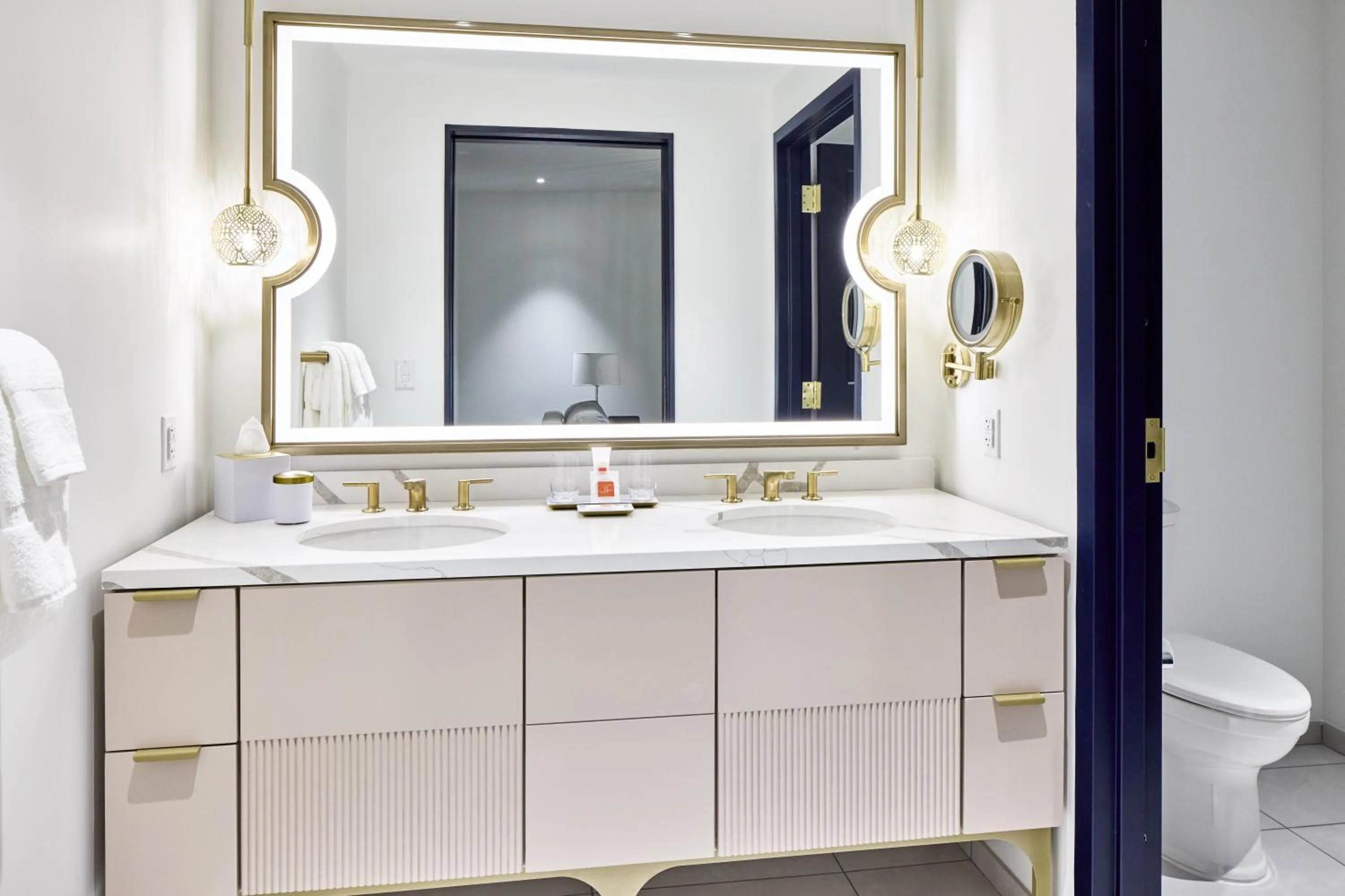 Bathroom in Universal's Helios Grand Hotel, a Loews Hotel