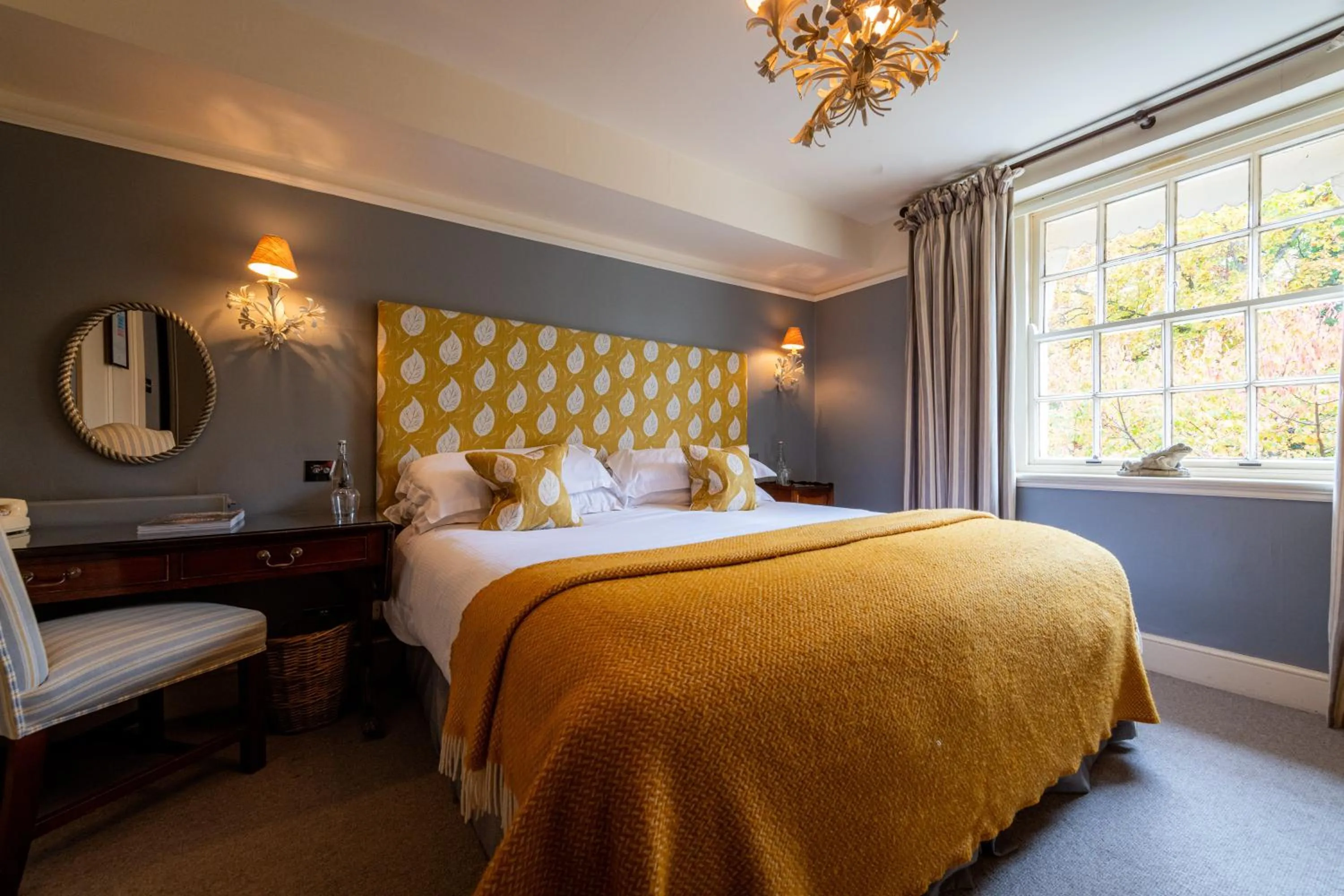 Bed in The Swan Hotel