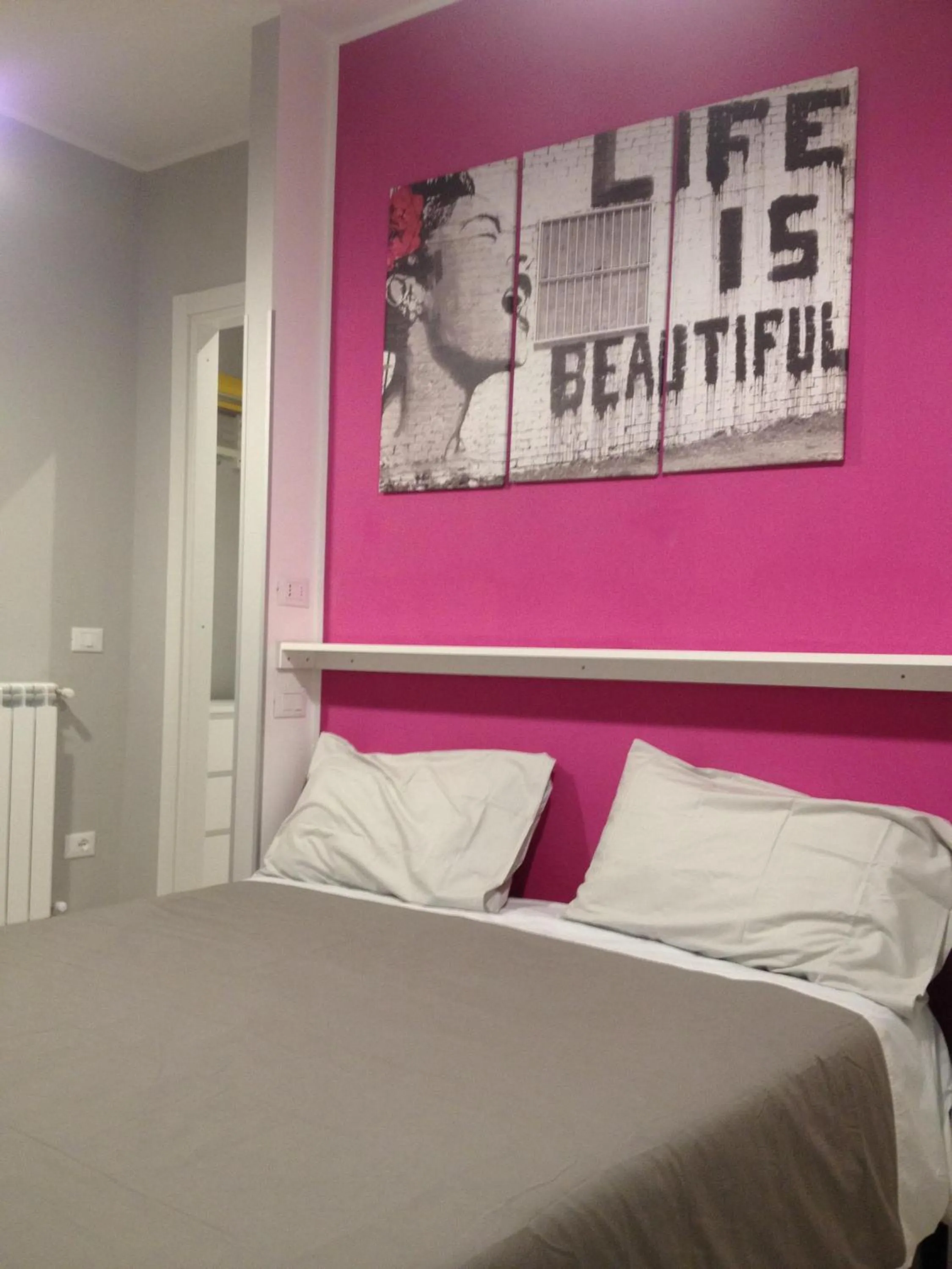 Decorative detail, Bed in Bbrothershouse