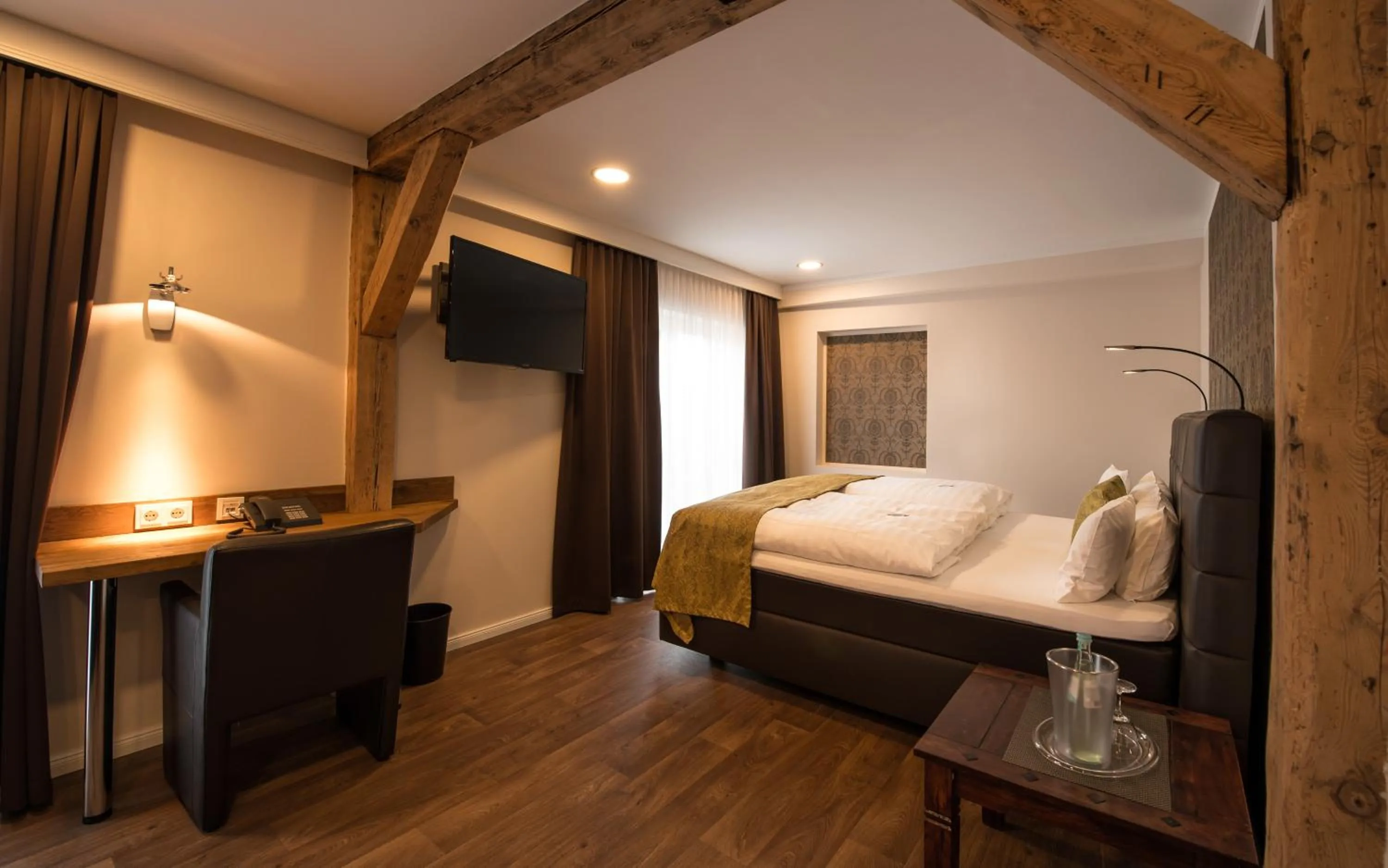 Bed in Die Edelkastanie