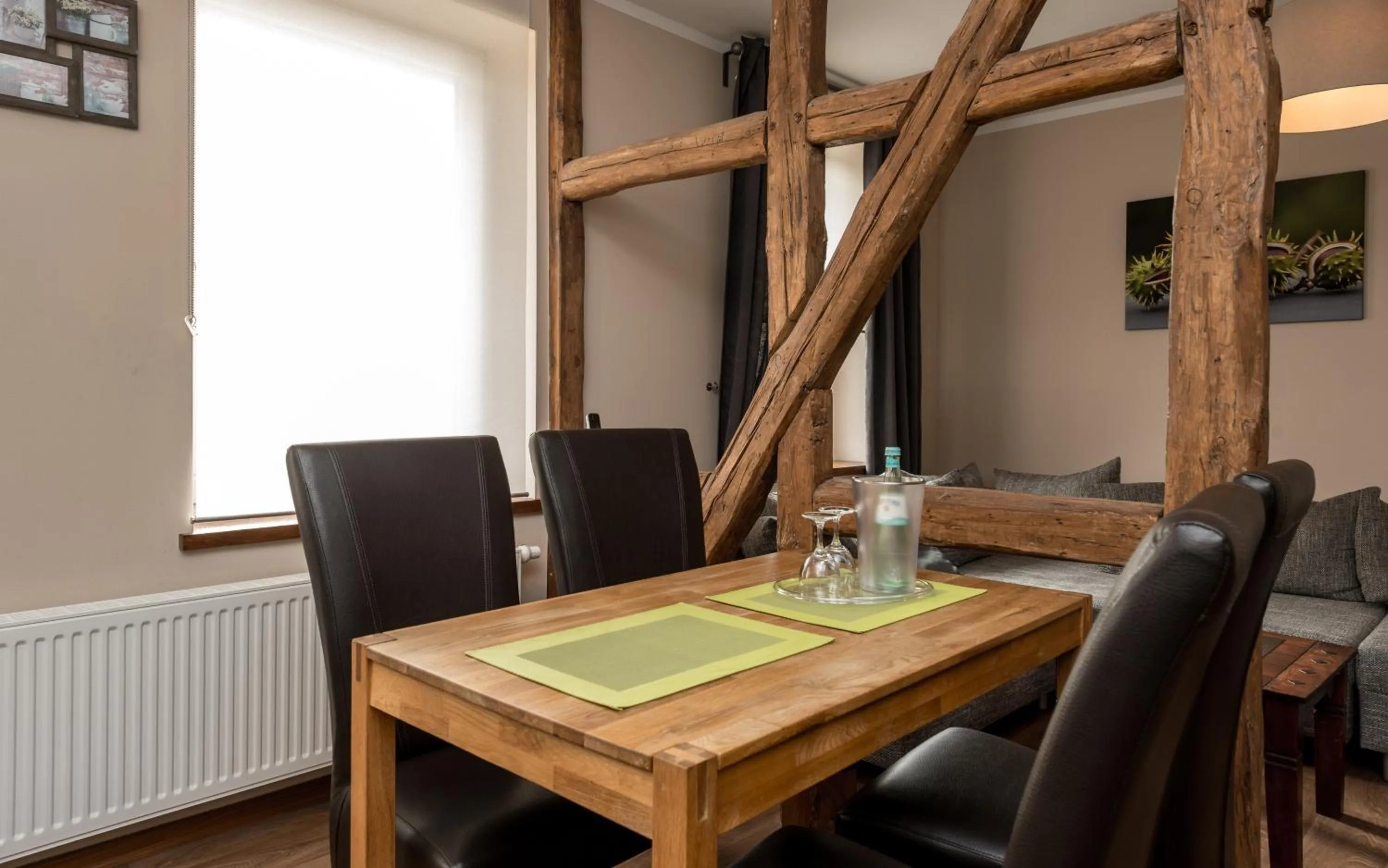 Dining area in Die Edelkastanie