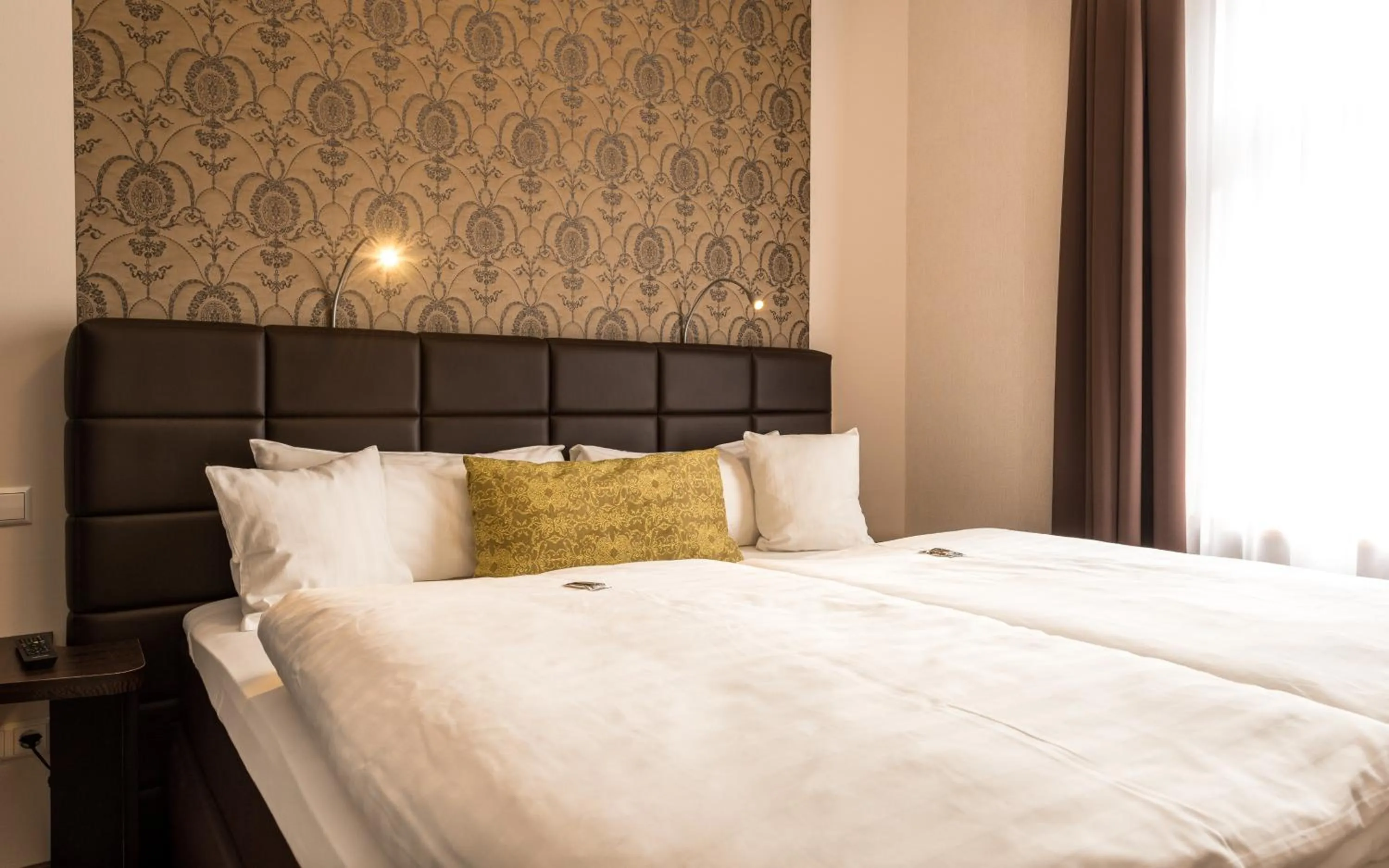 Bed in Die Edelkastanie