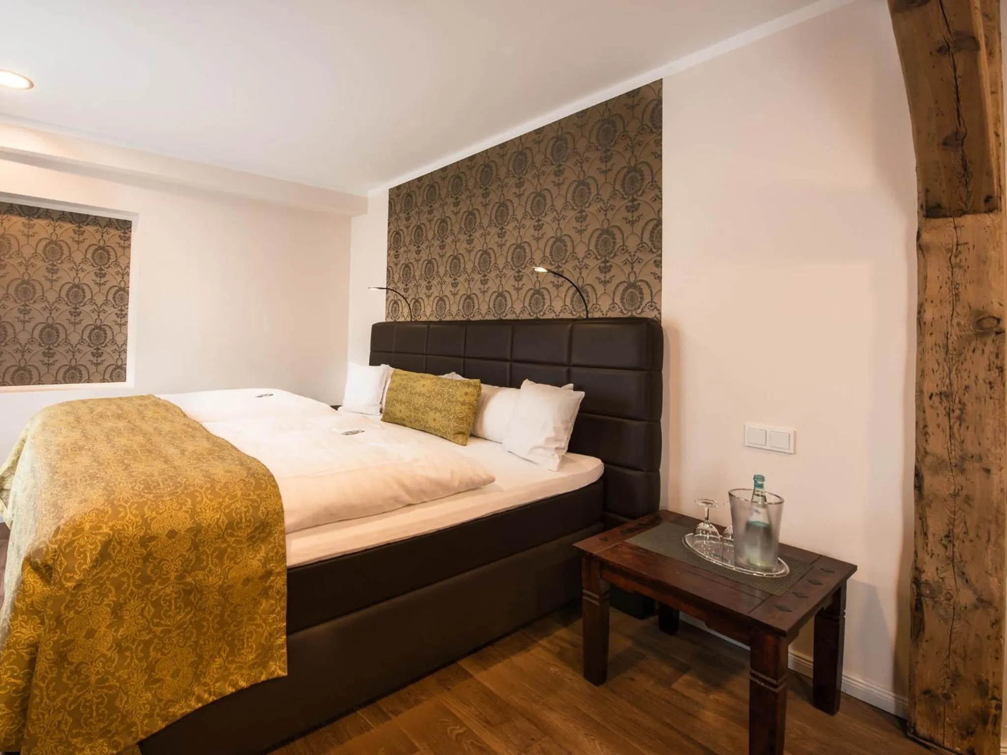 Bed in Die Edelkastanie