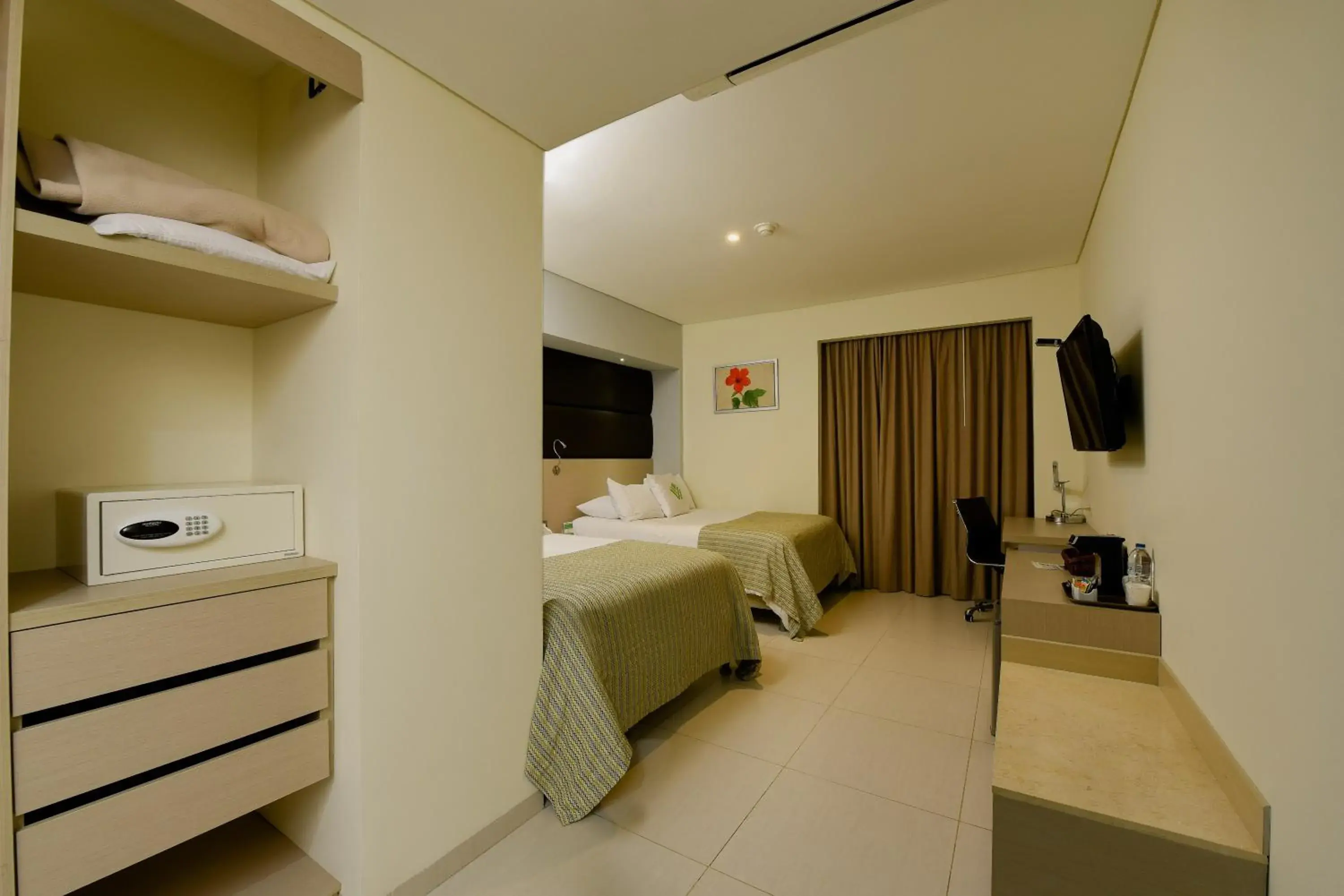 Standard Double Room with Two Double Beds in Wyndham Garden Barranquilla Standard Double Room with Two Double Beds in Wyndham Garden Barranquilla