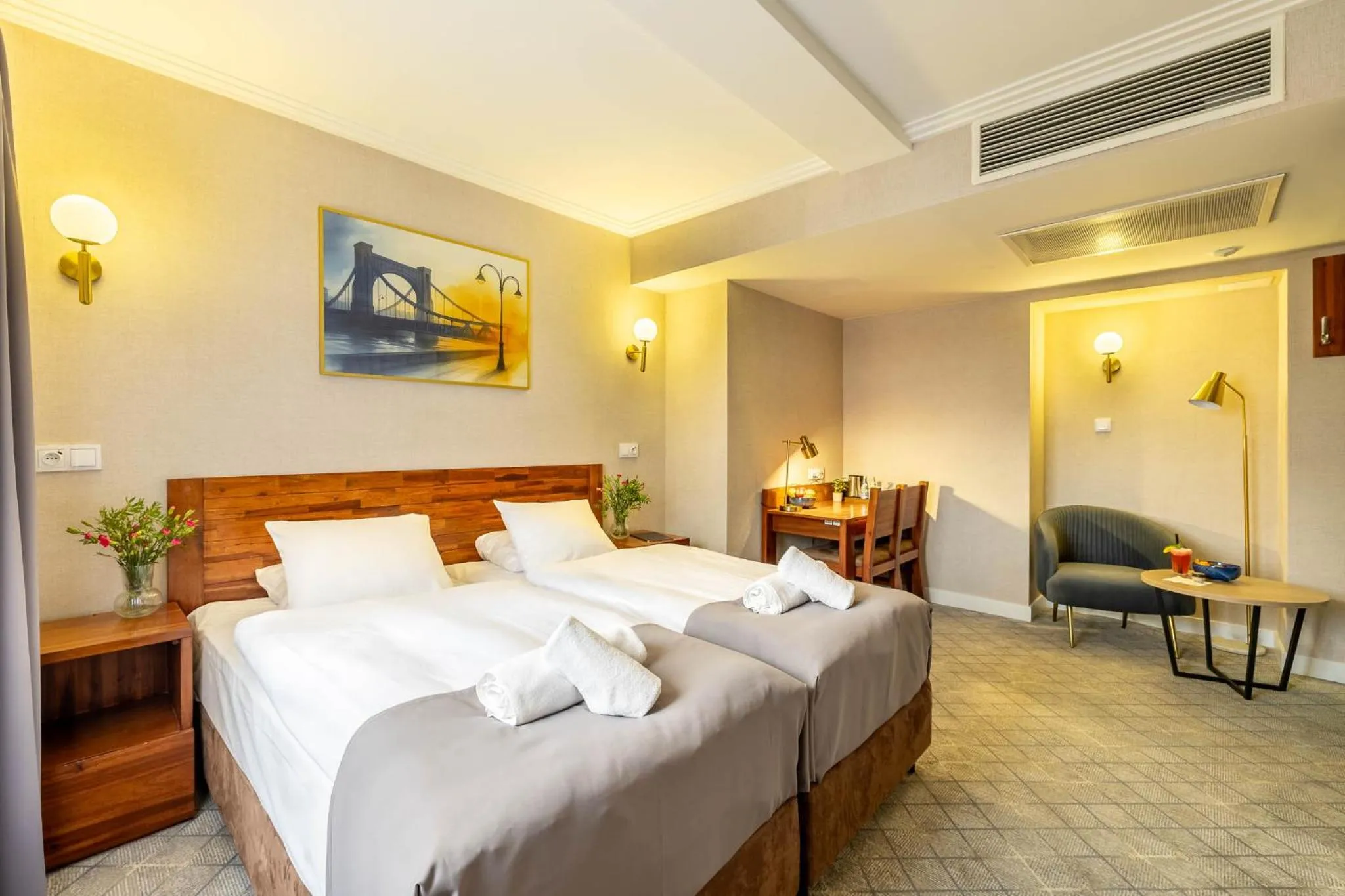 Bed in Hotel Piast Wrocław Centrum