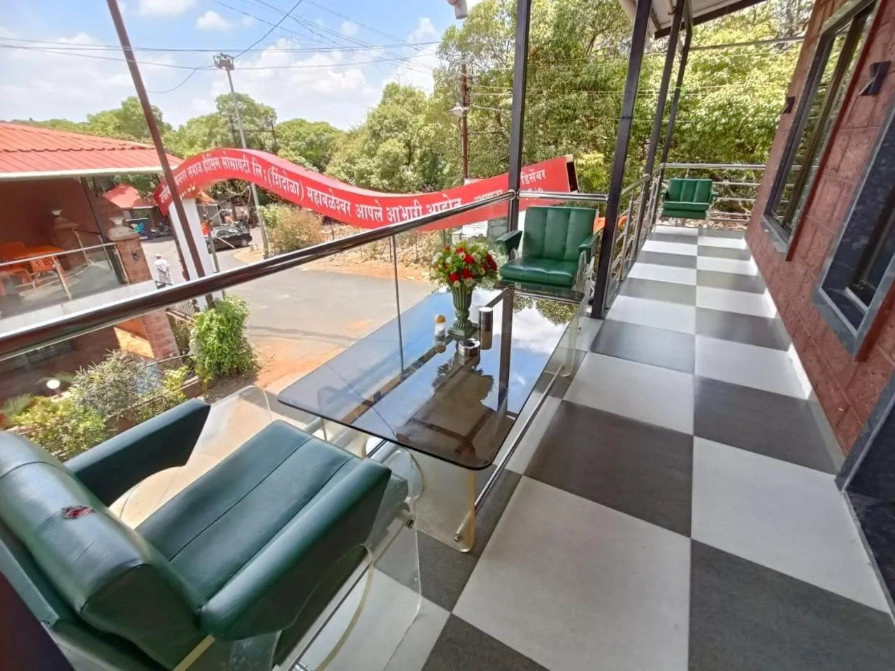 Day in Ramai Cottage