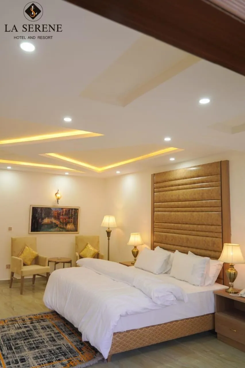 Restaurant/places to eat, Bed in La Serene Hotel and Resort Kalam by Khan Familia Travels