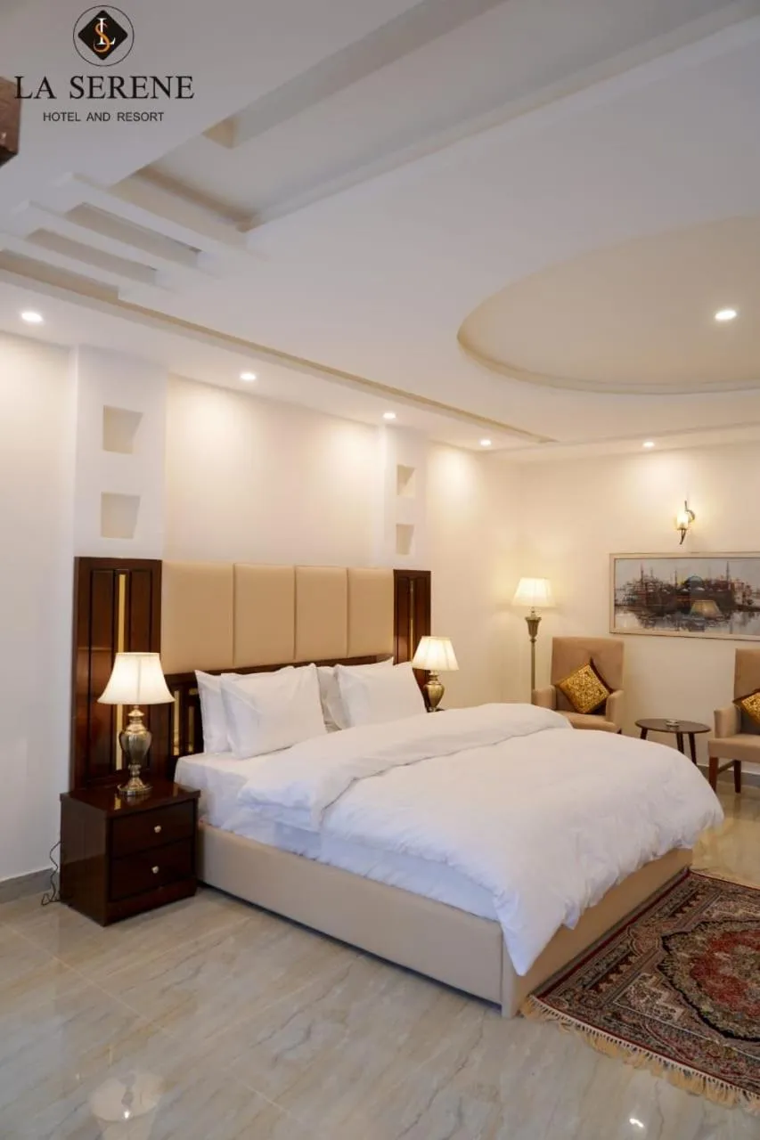 Restaurant/places to eat, Bed in La Serene Hotel and Resort Kalam by Khan Familia Travels