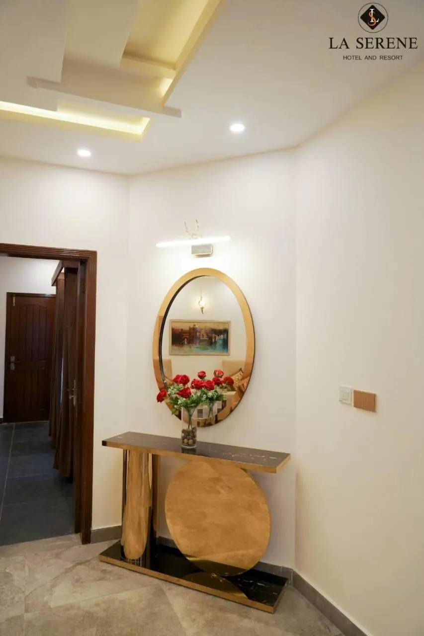 Restaurant/places to eat in La Serene Hotel and Resort Kalam by Khan Familia Travels