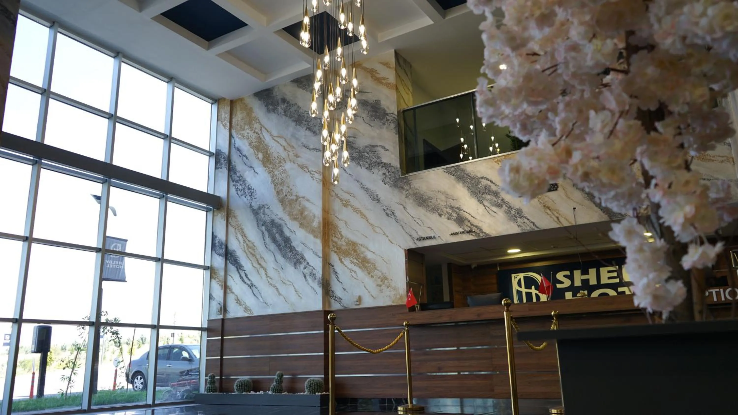 Lobby or reception in Shelby Hotel