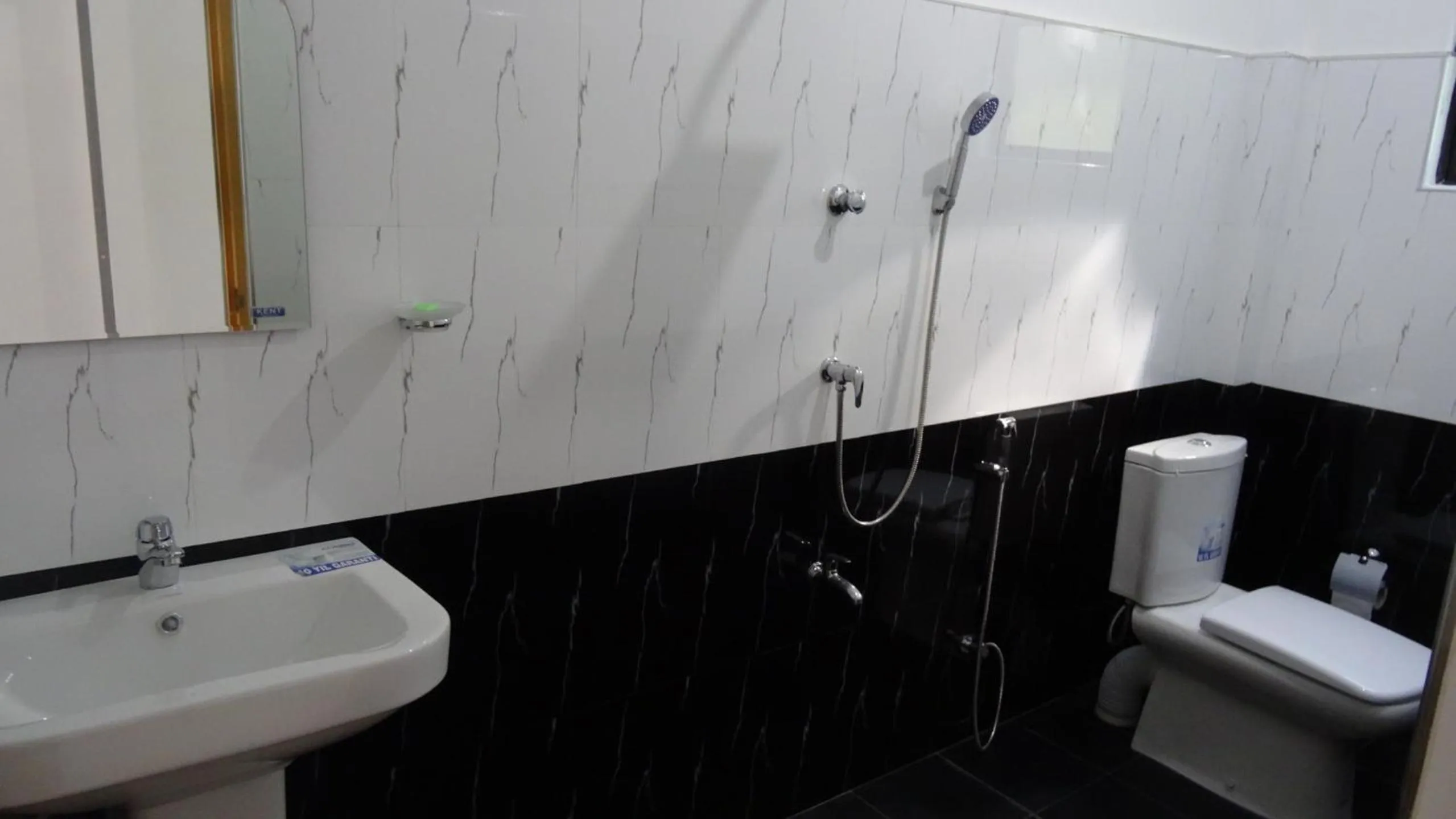 Bathroom in Mirissa Cocoon