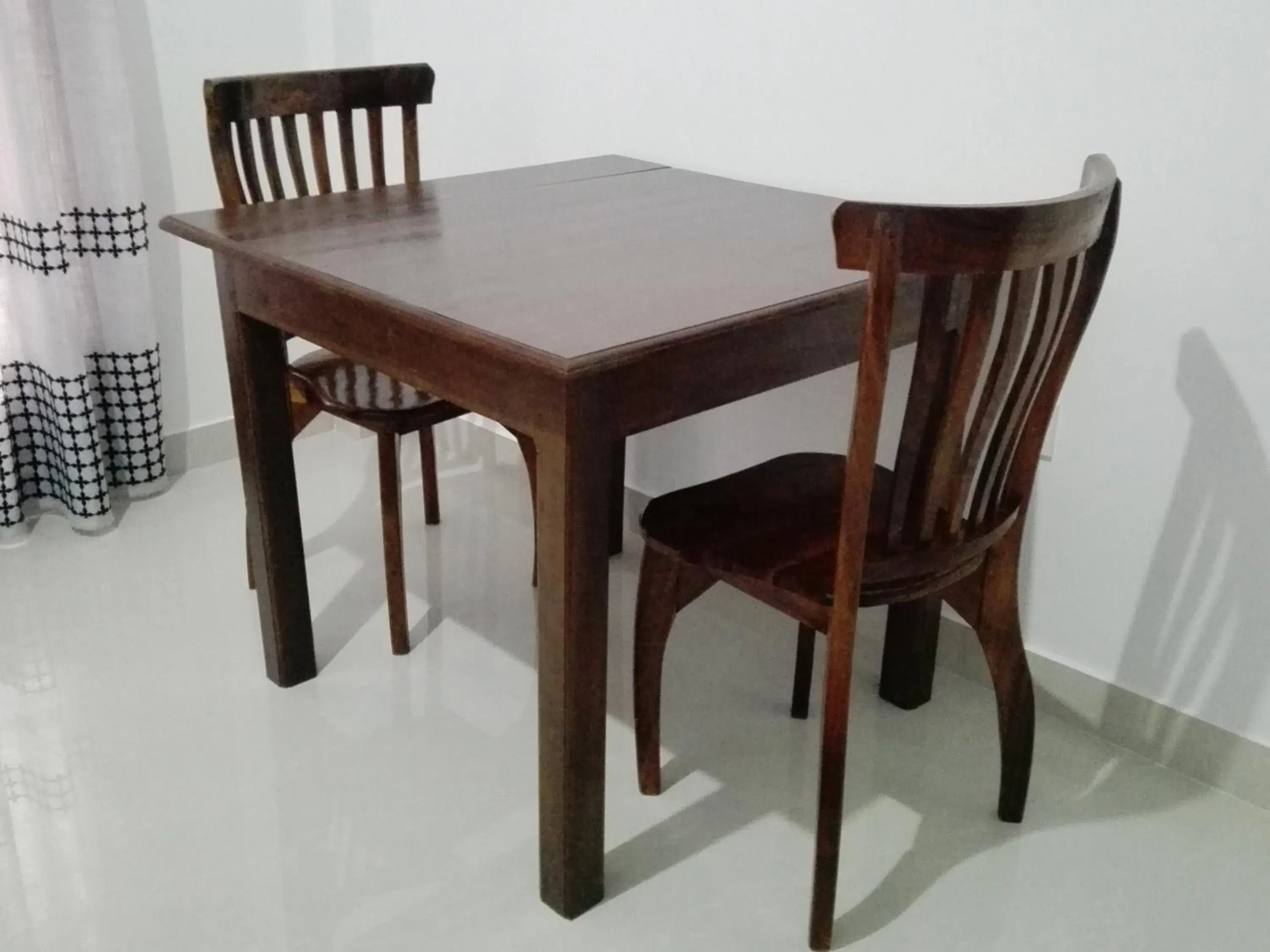 Dining area in Mirissa Cocoon