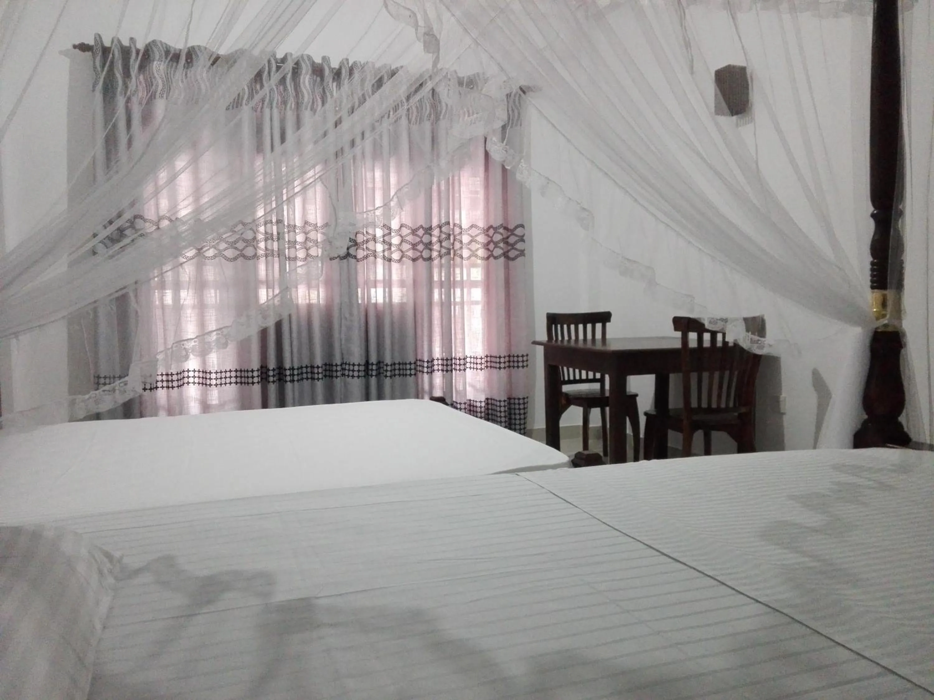 Photo of the whole room, Bed in Mirissa Cocoon