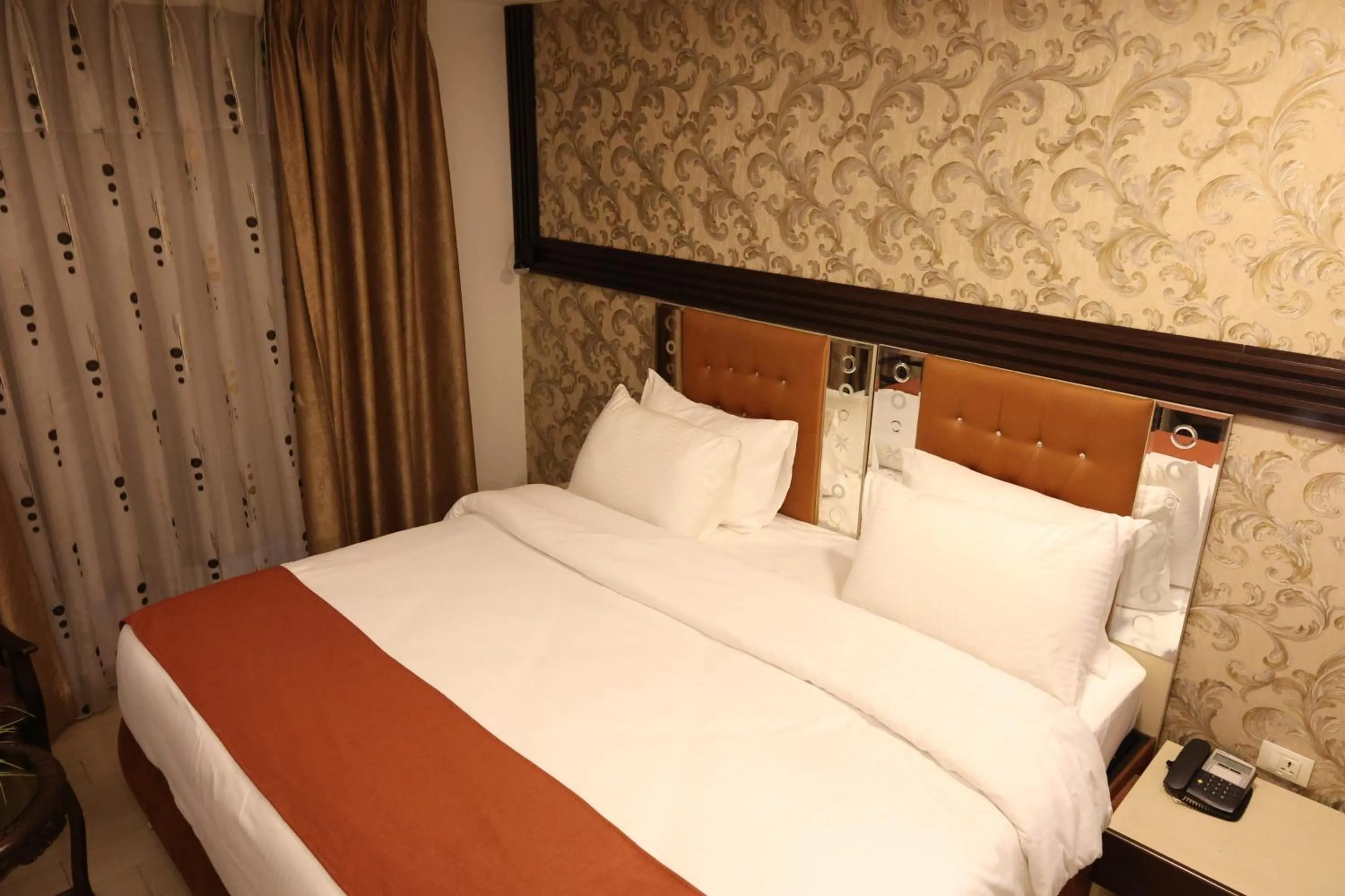 Bed in Londrina Hotel