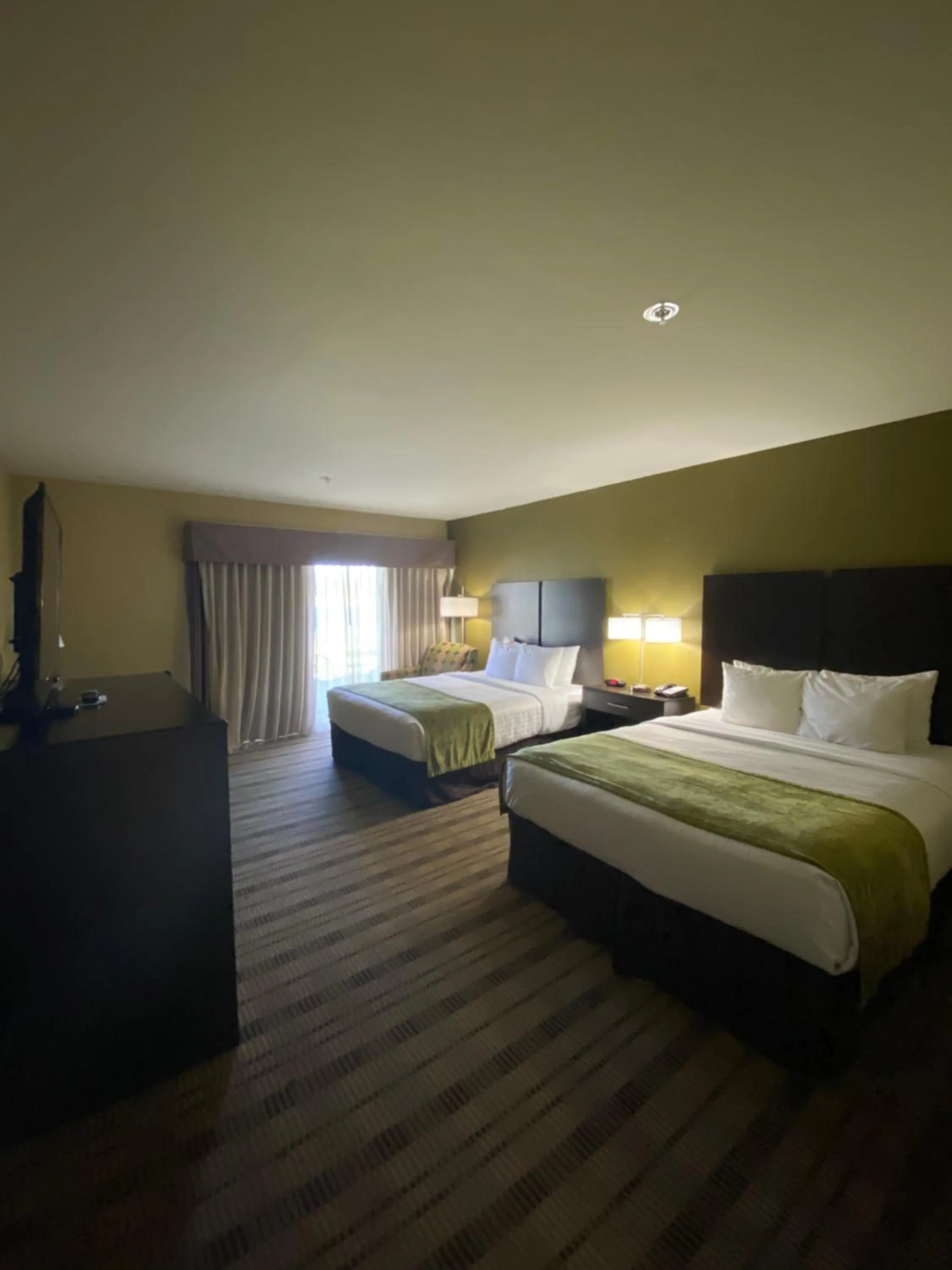 Bedroom, Bed in Pagosa Lodge