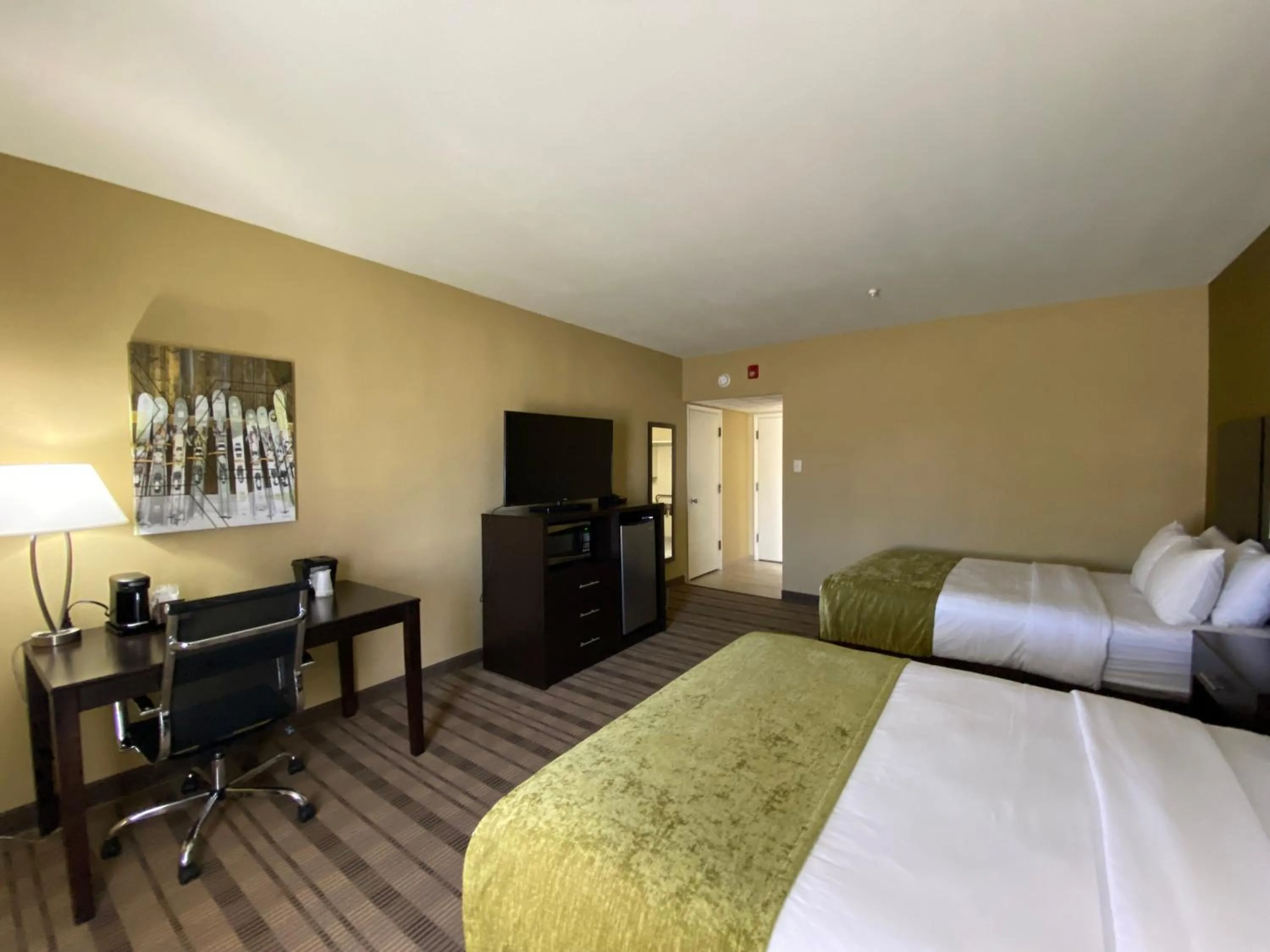 Bedroom, Bed in Pagosa Lodge