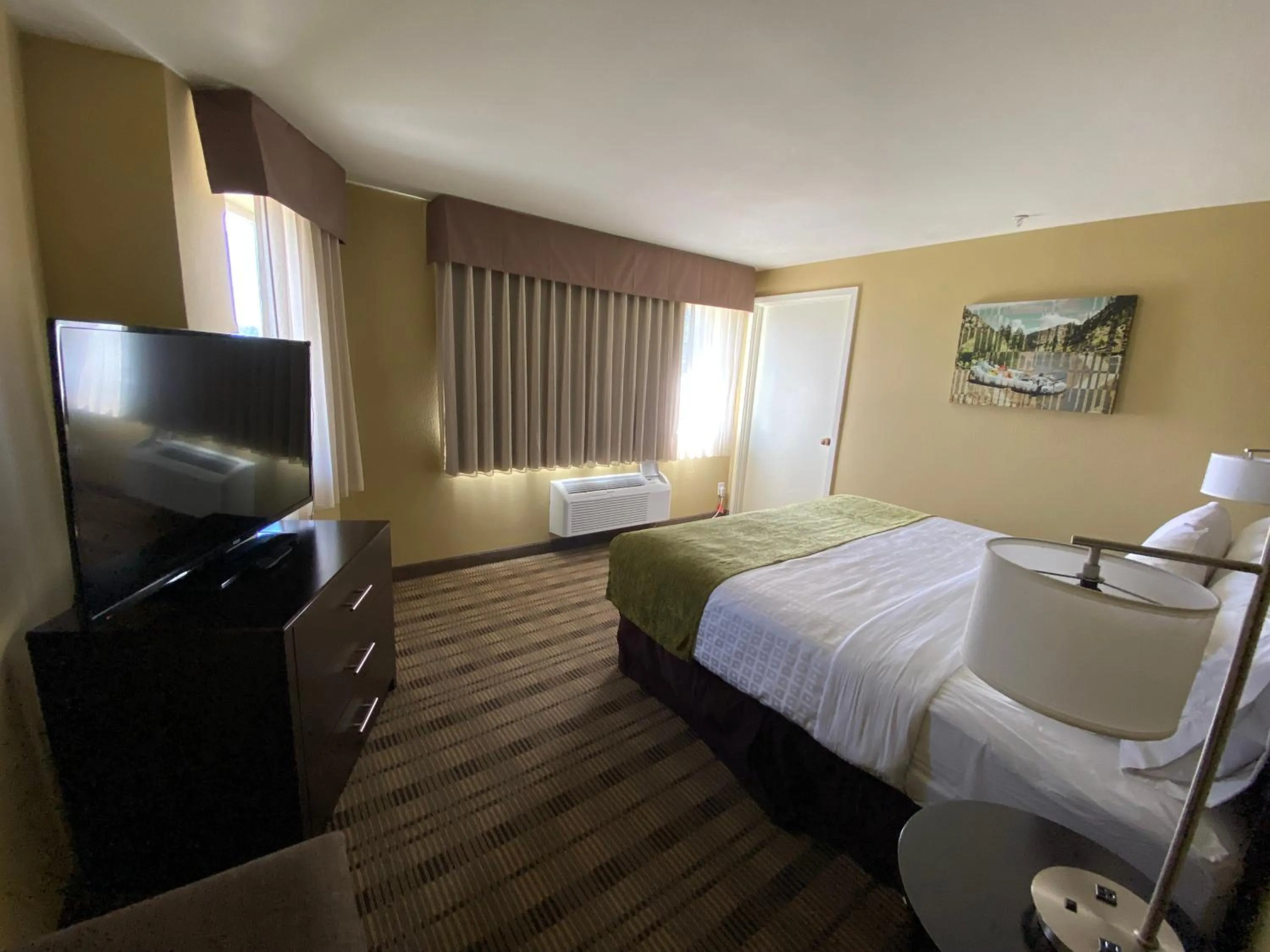 Bedroom, Bed in Pagosa Lodge