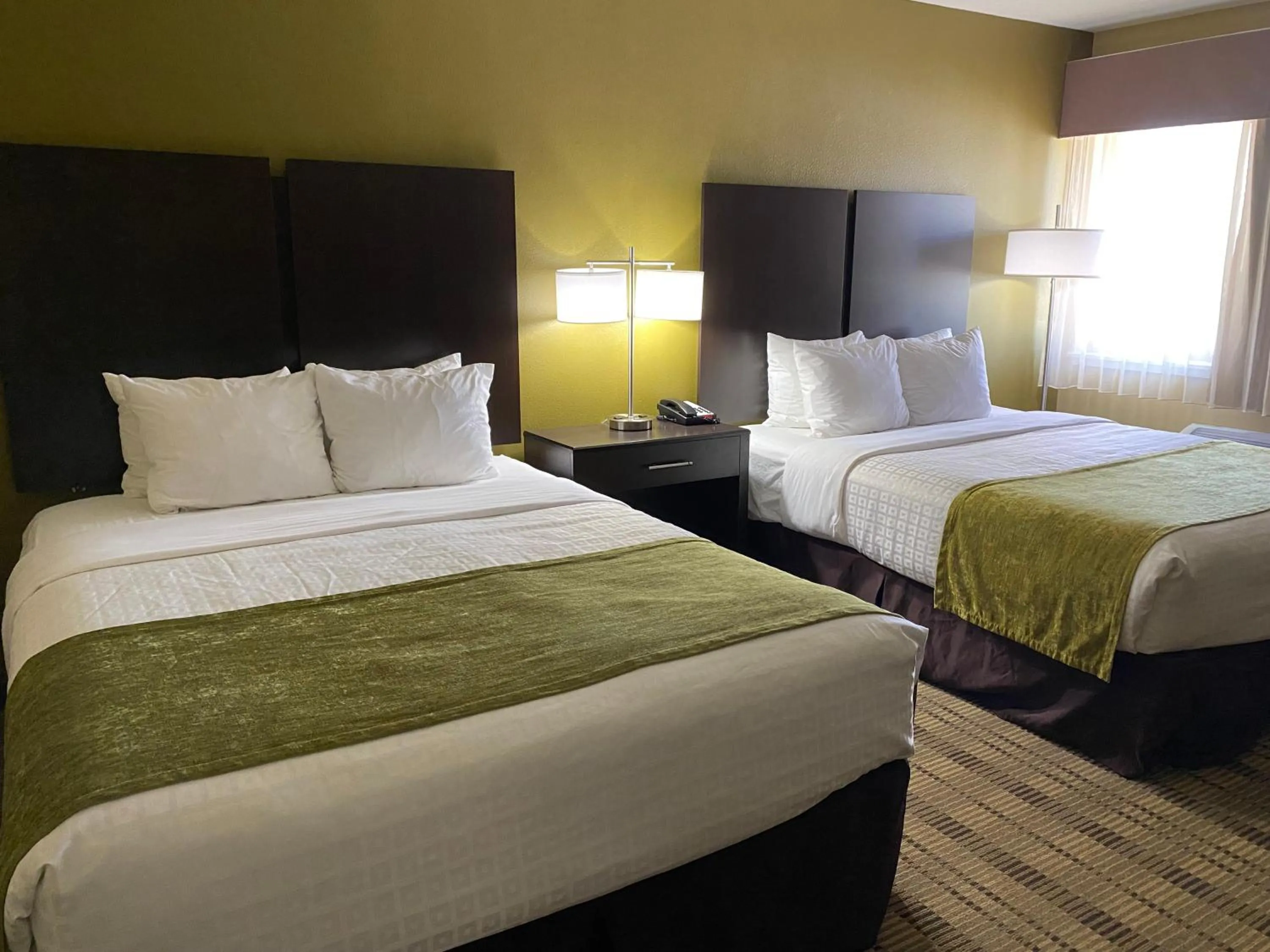 Bedroom, Bed in Pagosa Lodge