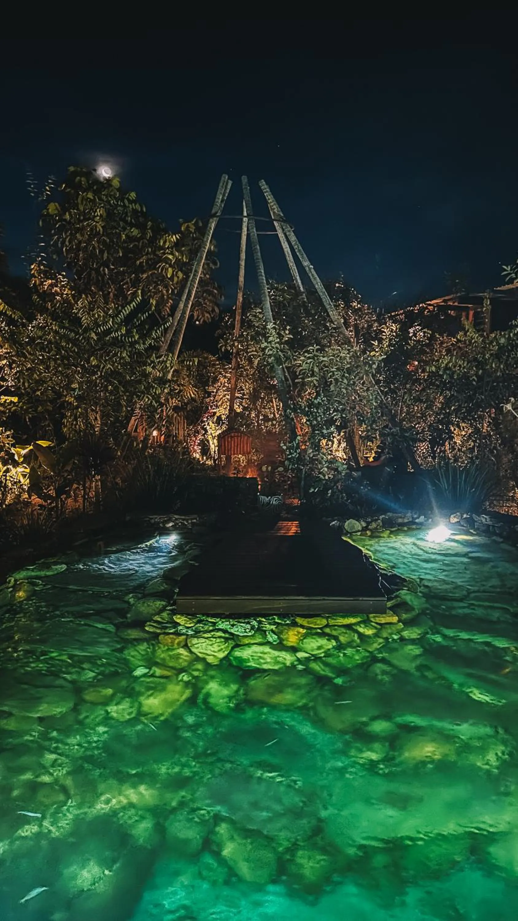 Swimming pool in Vila Abaton