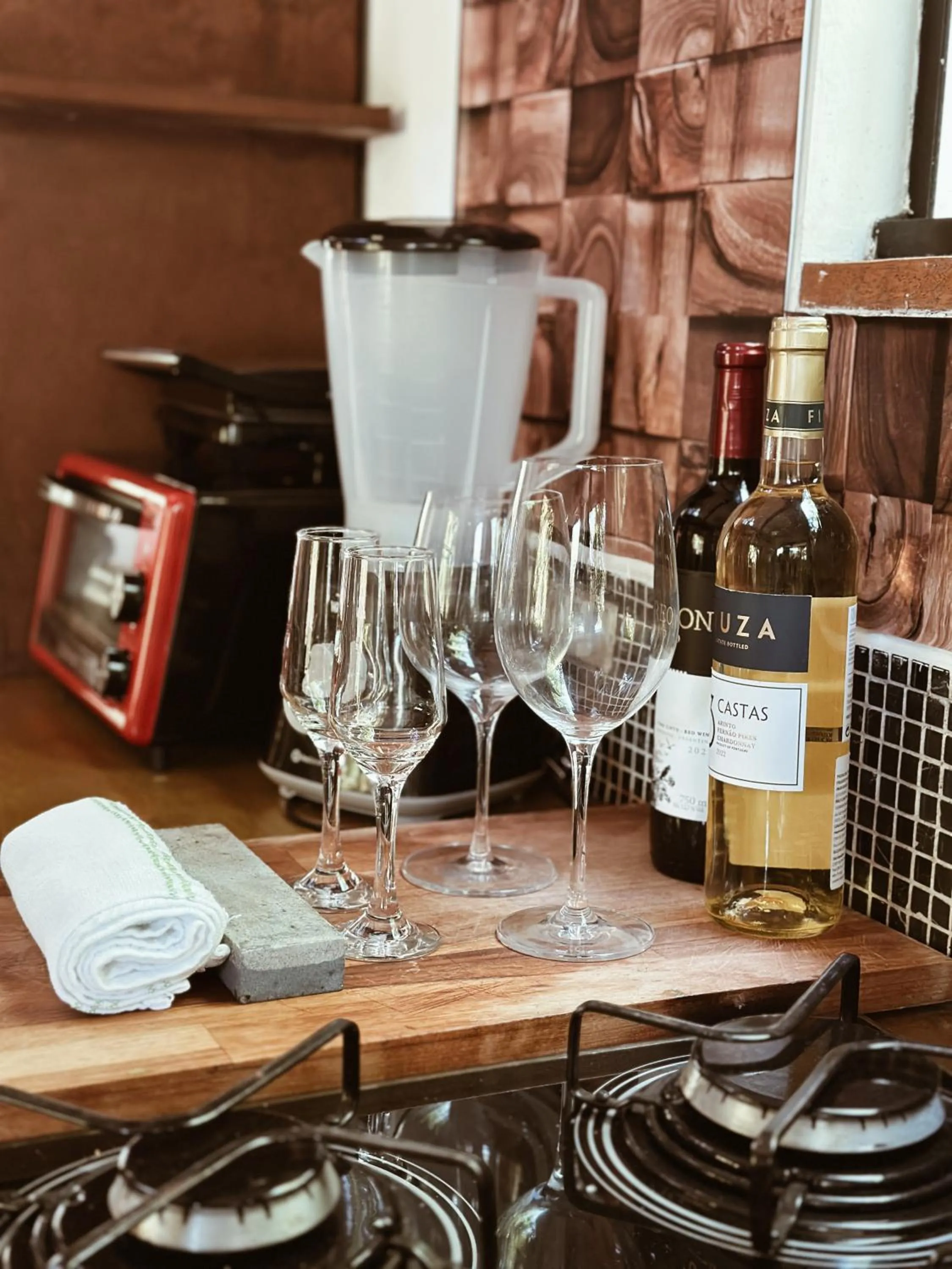 Alcoholic drinks in Vila Abaton