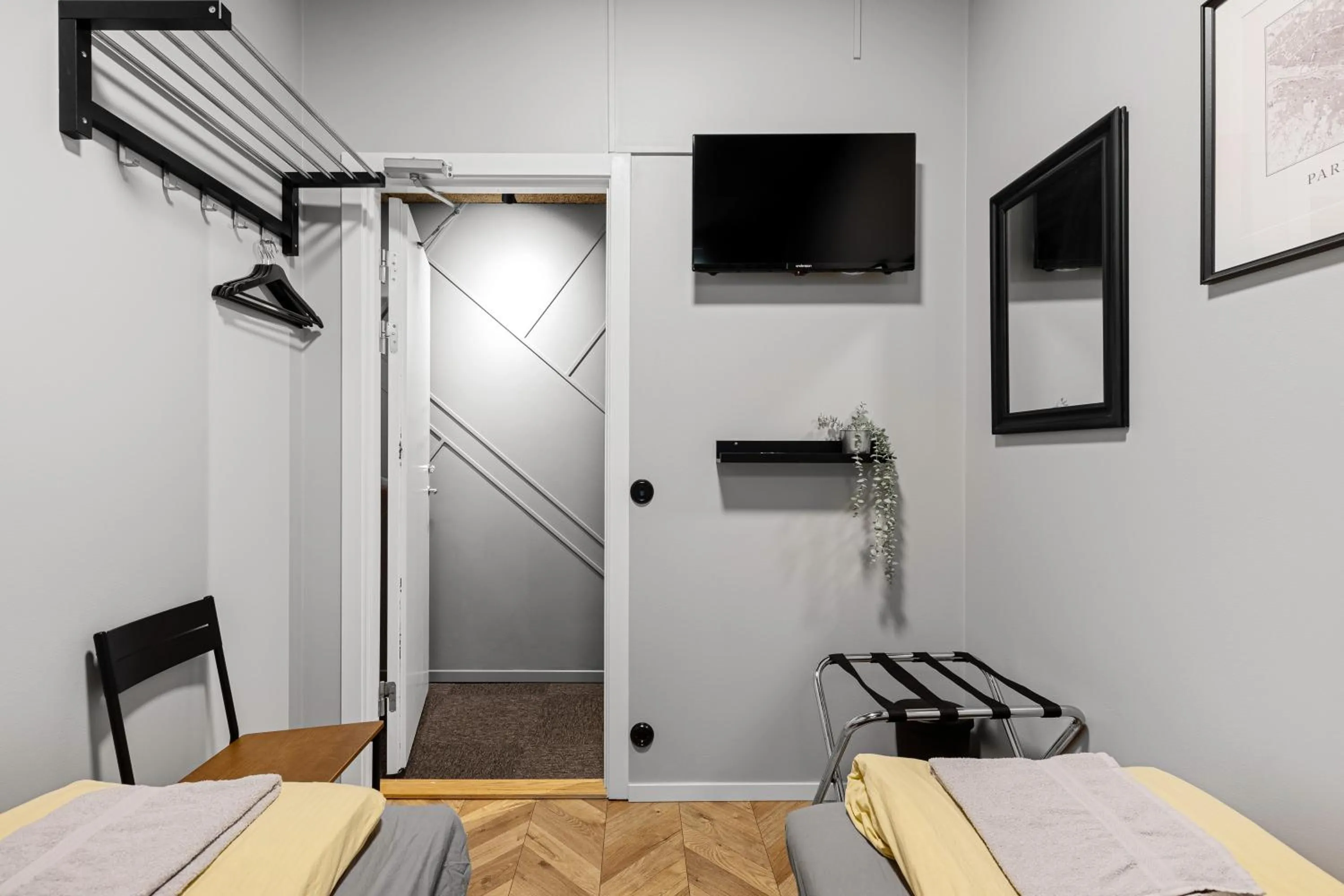 Bedroom, Bed in Kallhällsbaden Strandhotell