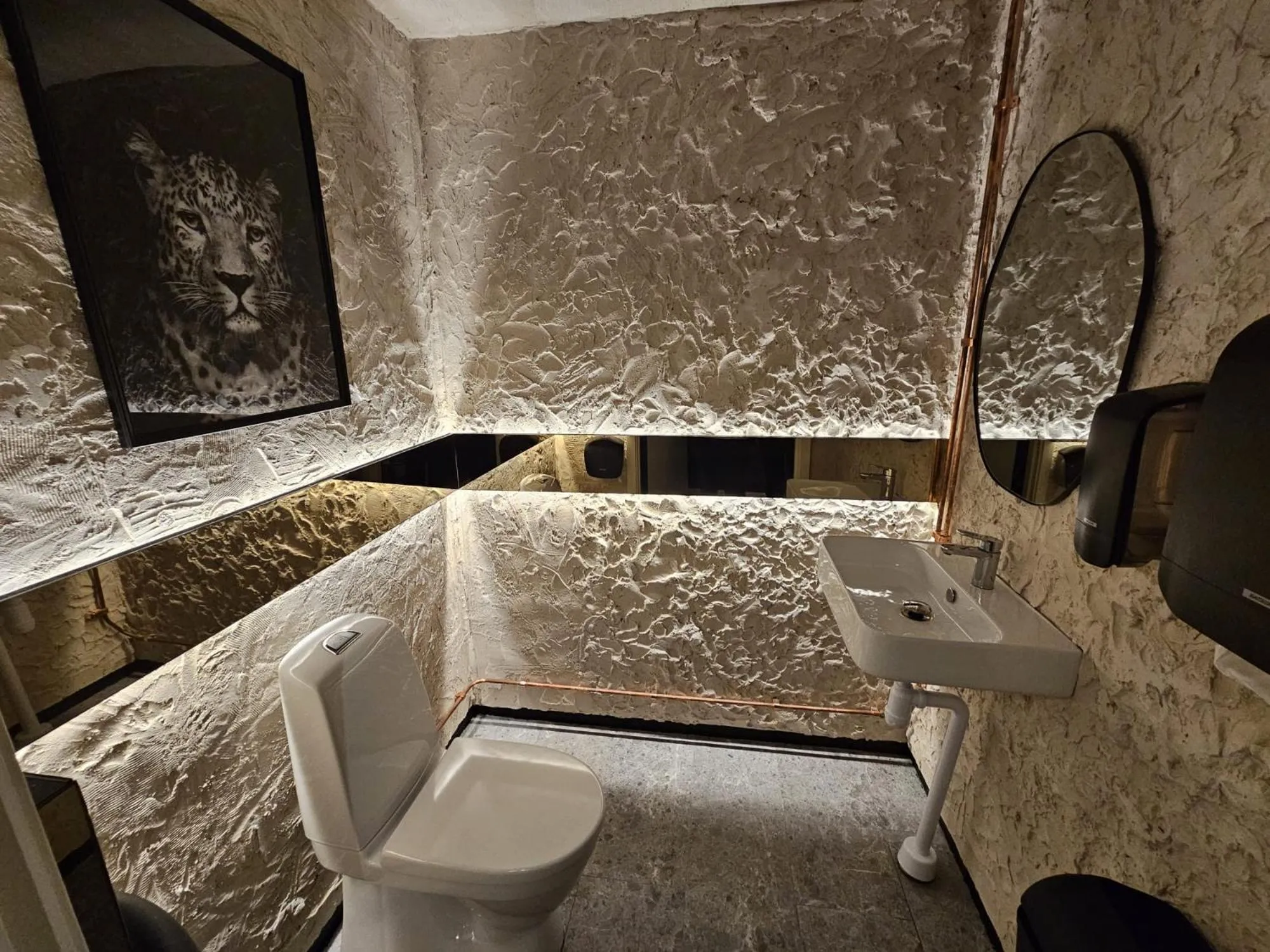 Bathroom in Kallhällsbaden Strandhotell