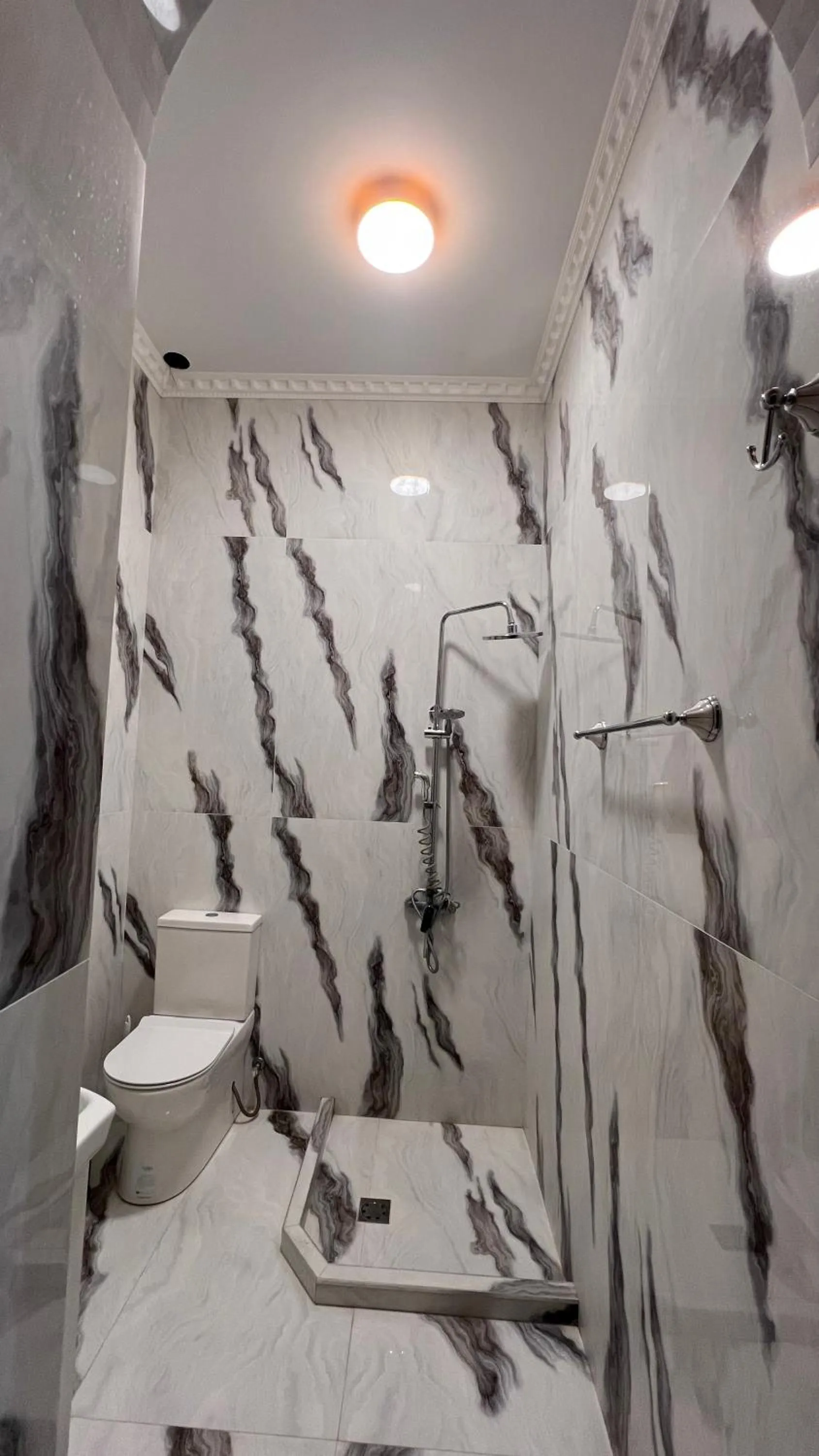 Otyak Plaza Hotel Airport Zvartnots EVN