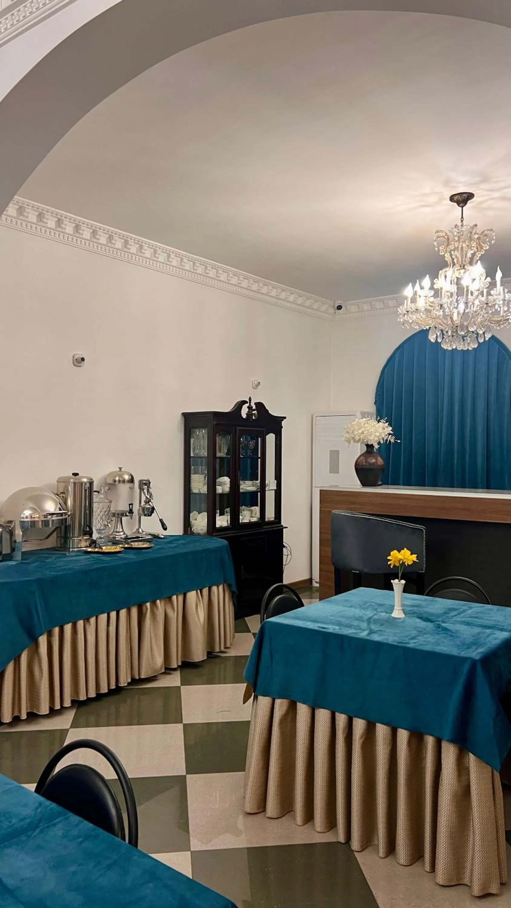 Bed in Otyak Plaza Hotel Airport Zvartnots EVN