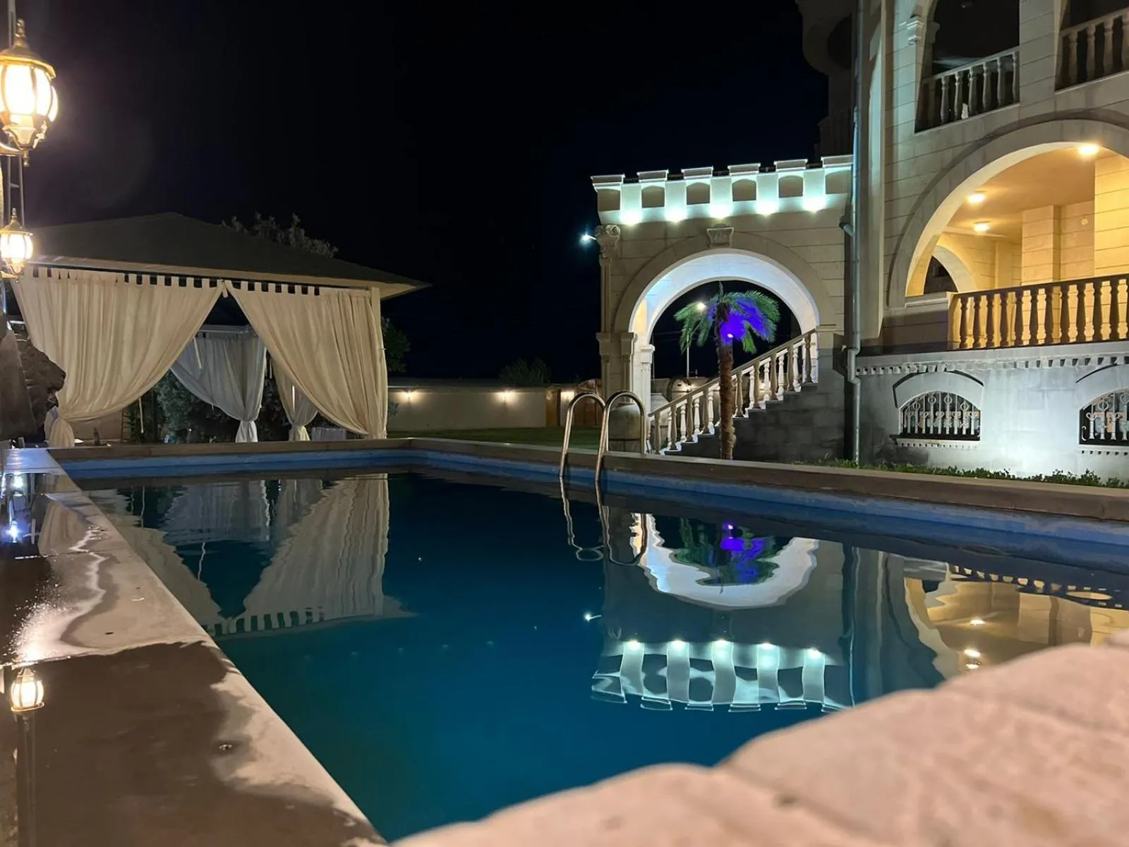 Otyak Plaza Hotel Airport Zvartnots EVN