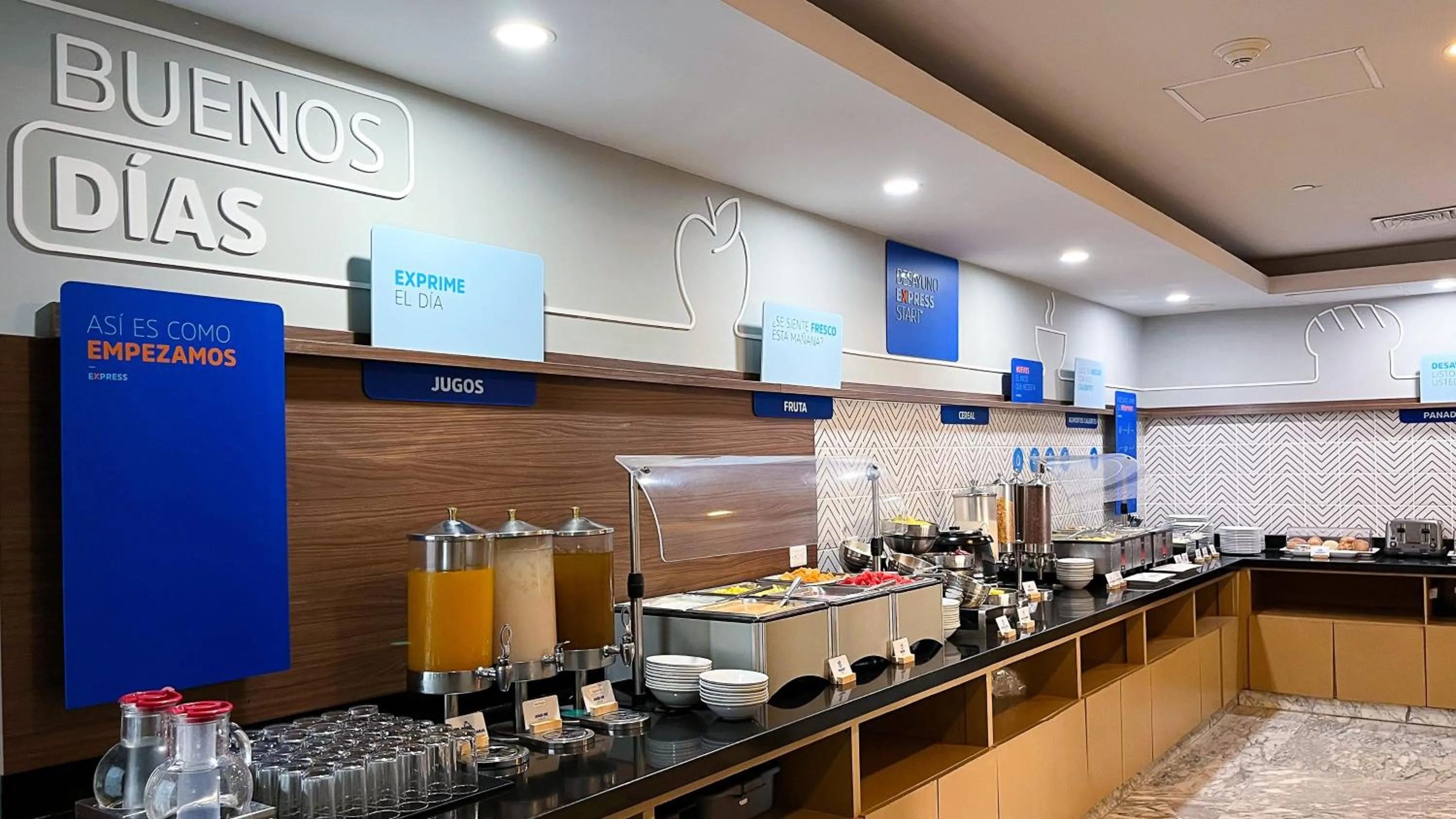 Breakfast in Holiday Inn Express Culiacan by IHG