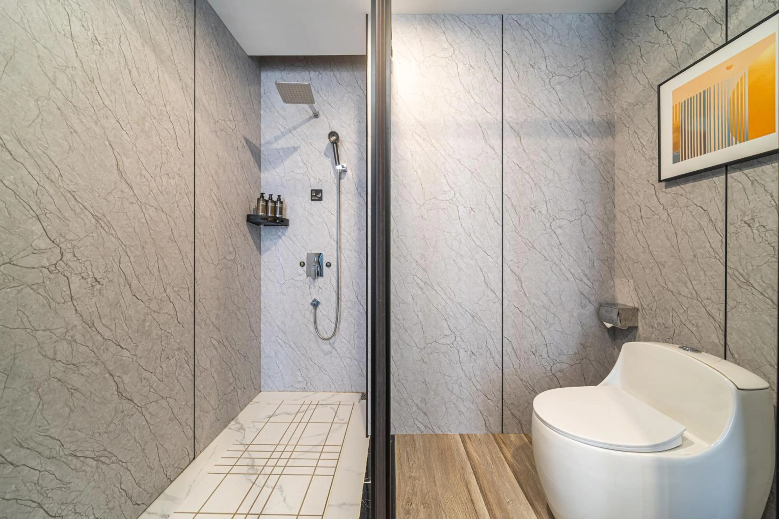 Toilet in Poltton Century Hotel Yangjiang Jinshan Road