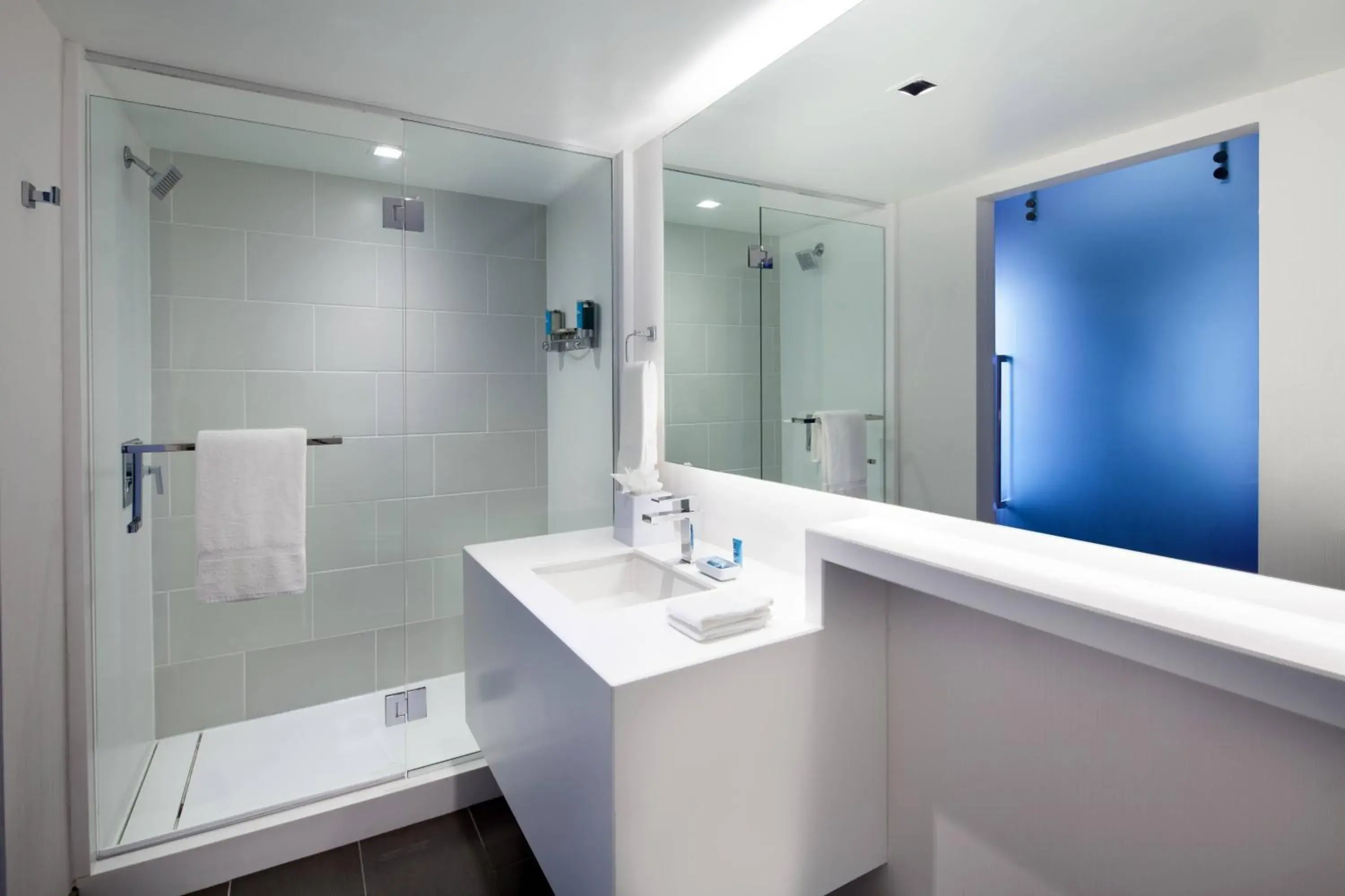 Aloft Suite, Suite, 1 King, Corner room in Aloft Sunnyvale Aloft Suite, Suite, 1 King, Corner room in Aloft Sunnyvale