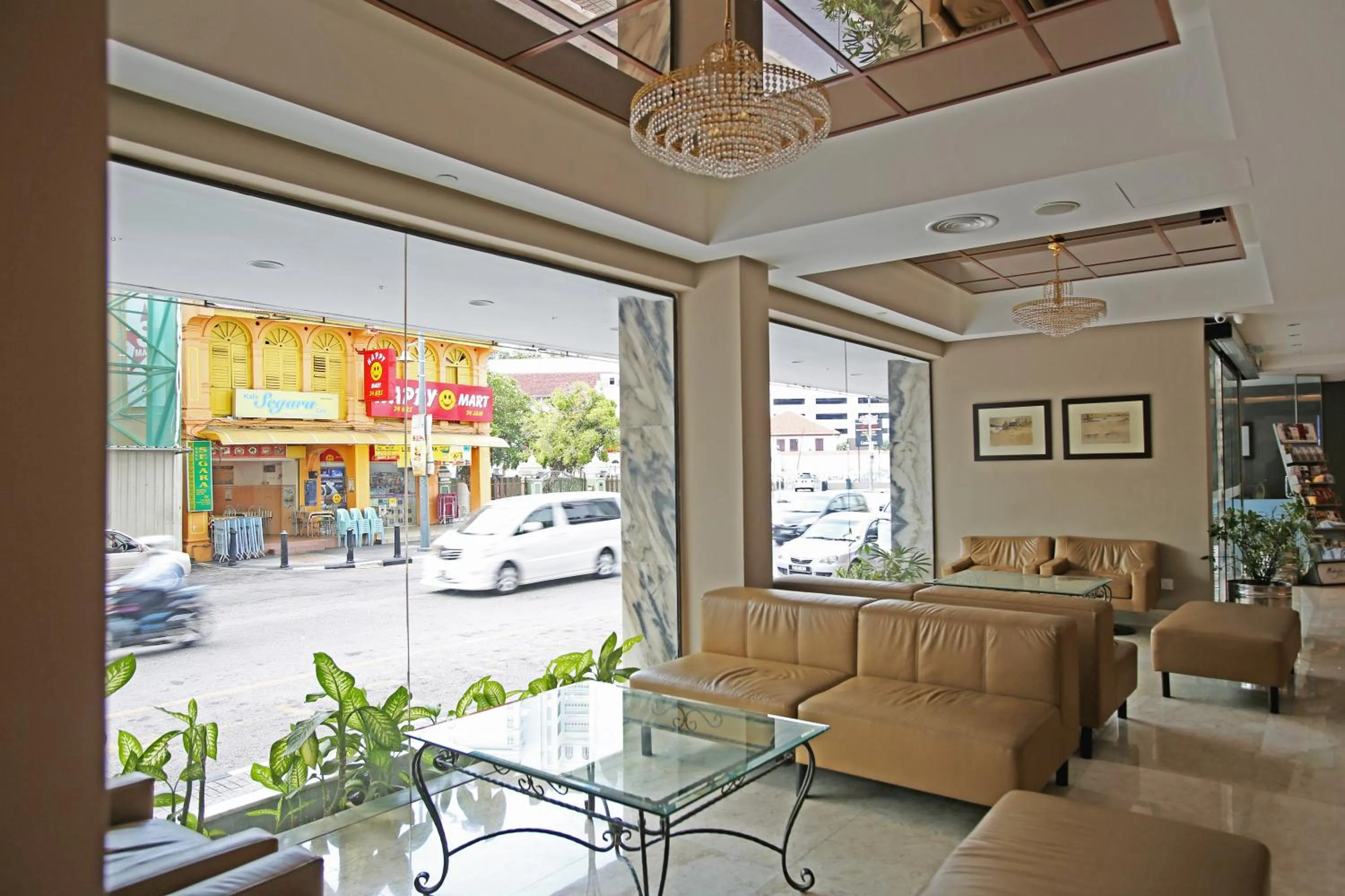 Communal lounge/ TV room in Hotel Malaysia