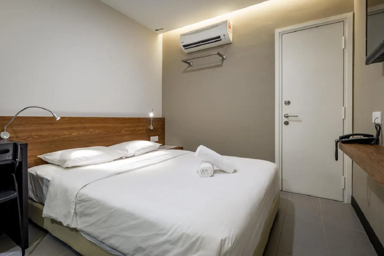 Bed in MAX Hotel Subang Jaya