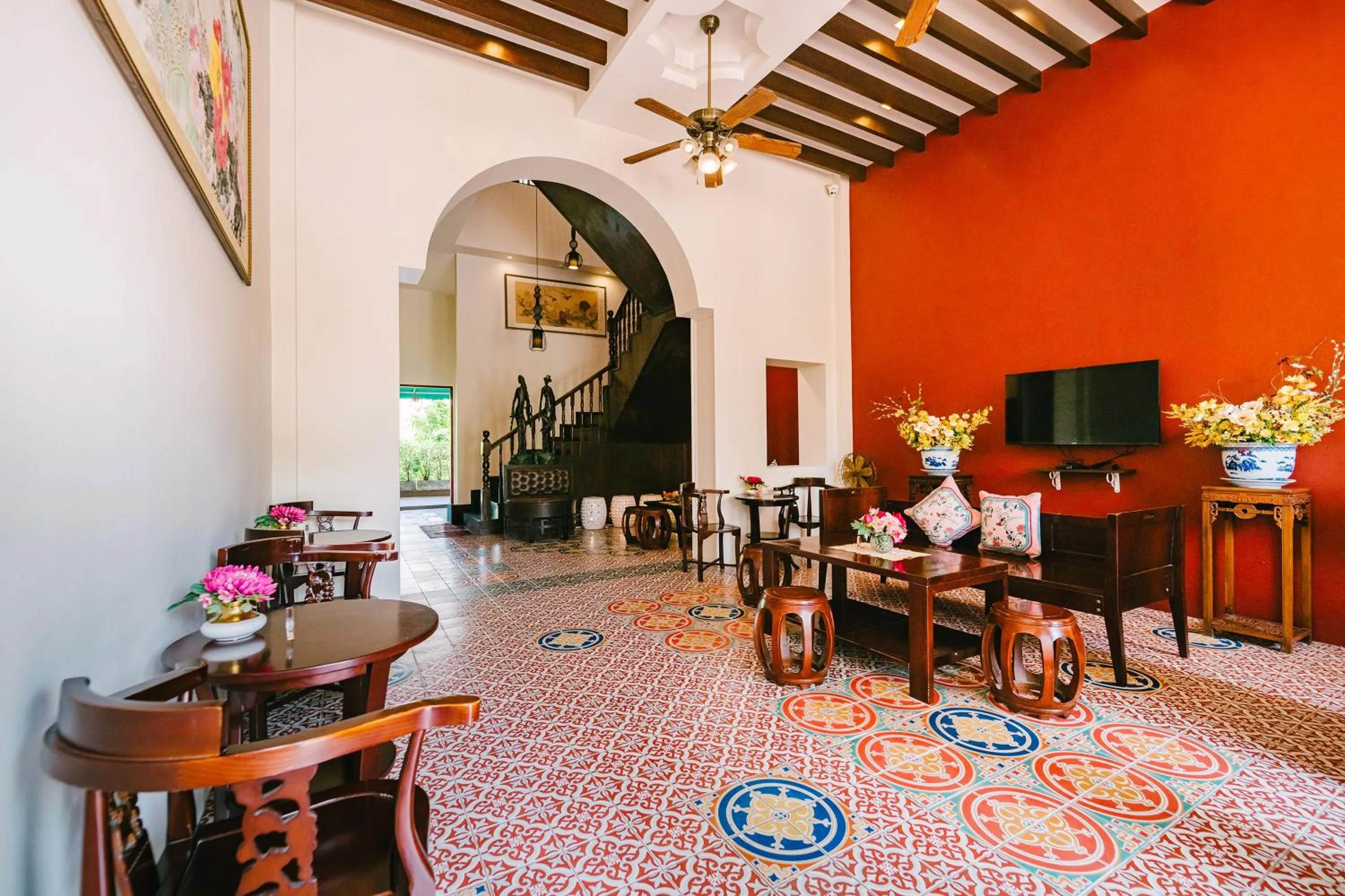 Lobby or reception in O'nya Phuket Hotel