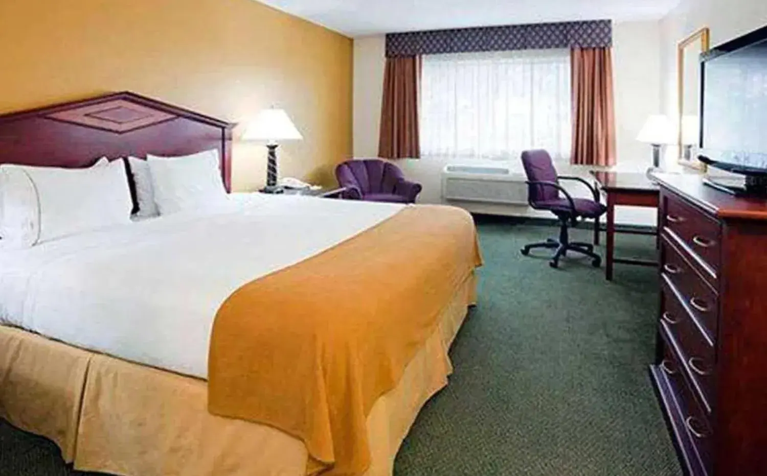 Executive Suite in Blue Way Inn Eagan Extended Stay Executive Suite in Blue Way Inn Eagan Extended Stay