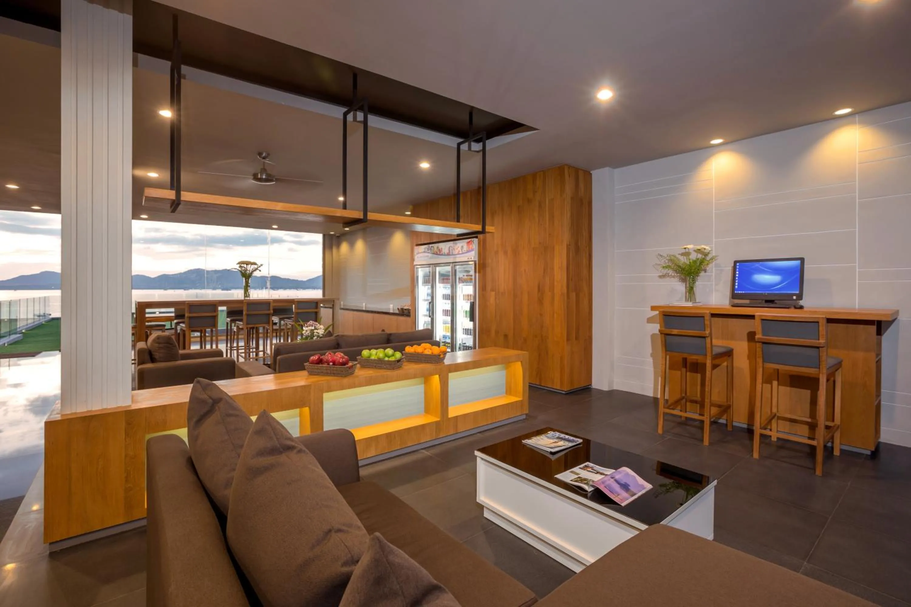 Lounge or bar in X10 Seaview Suites at Panwa Beach