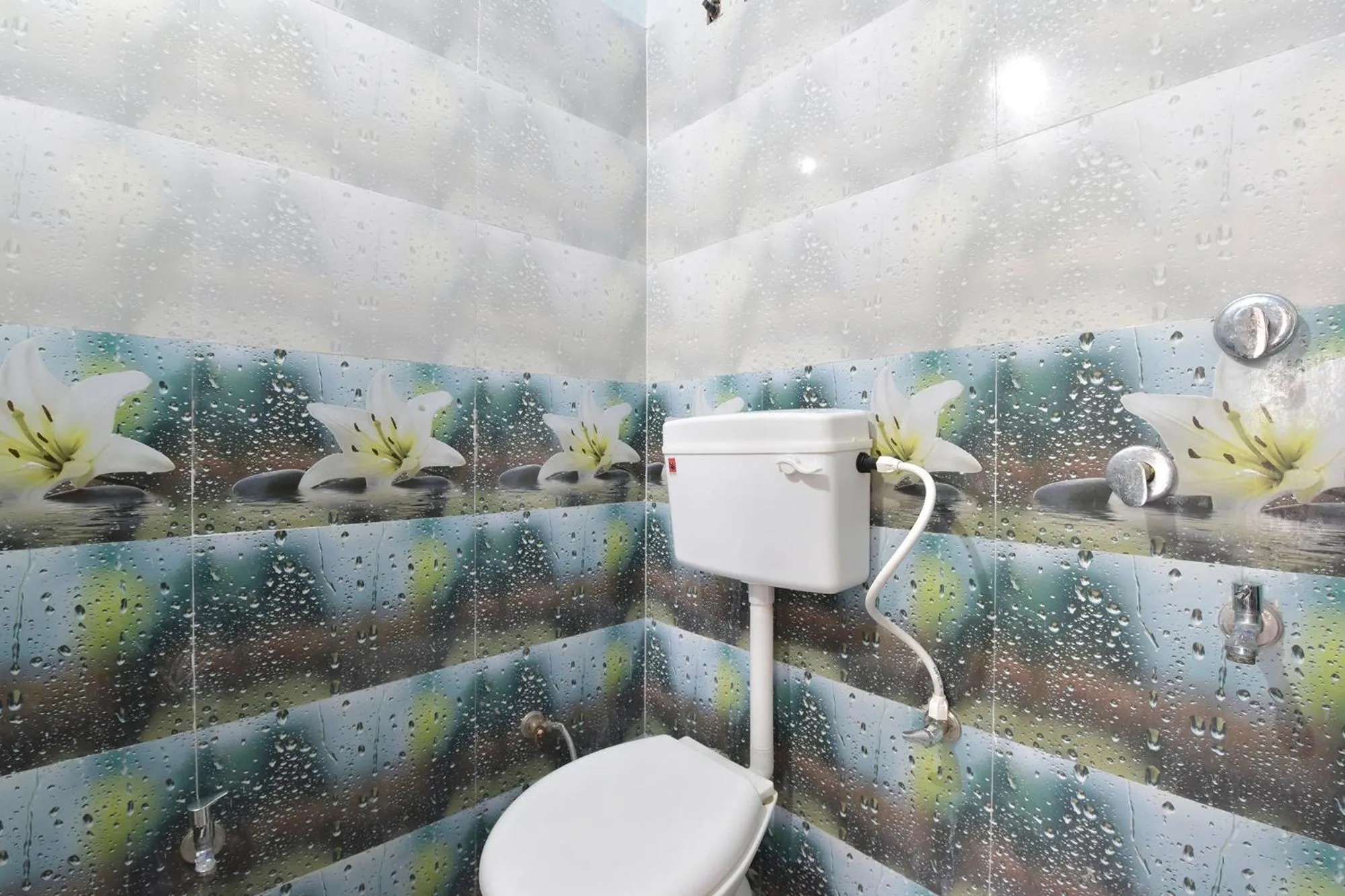 Bathroom in Via Shree Krishna Guest House