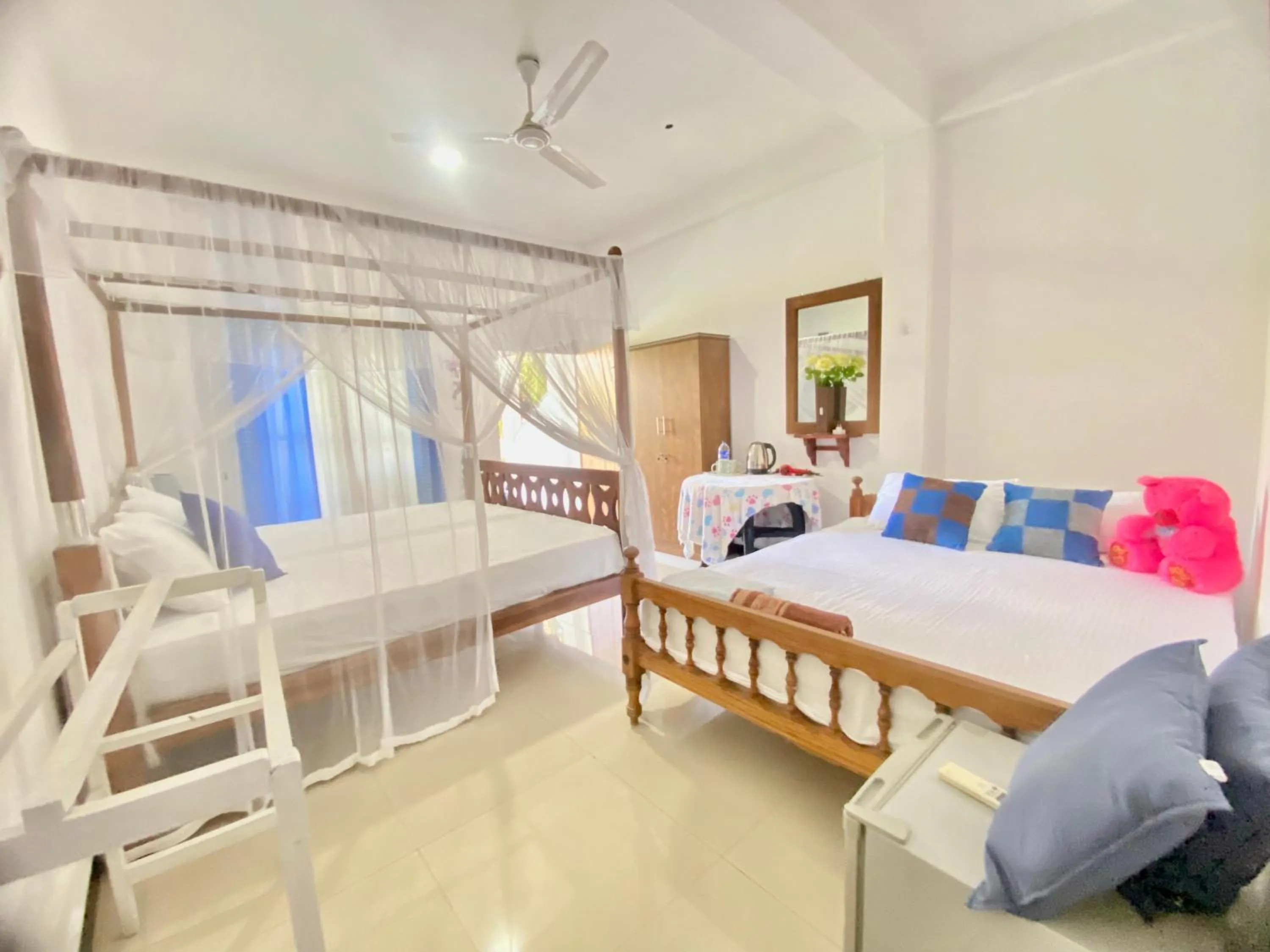 Bed in Liyanage Resort