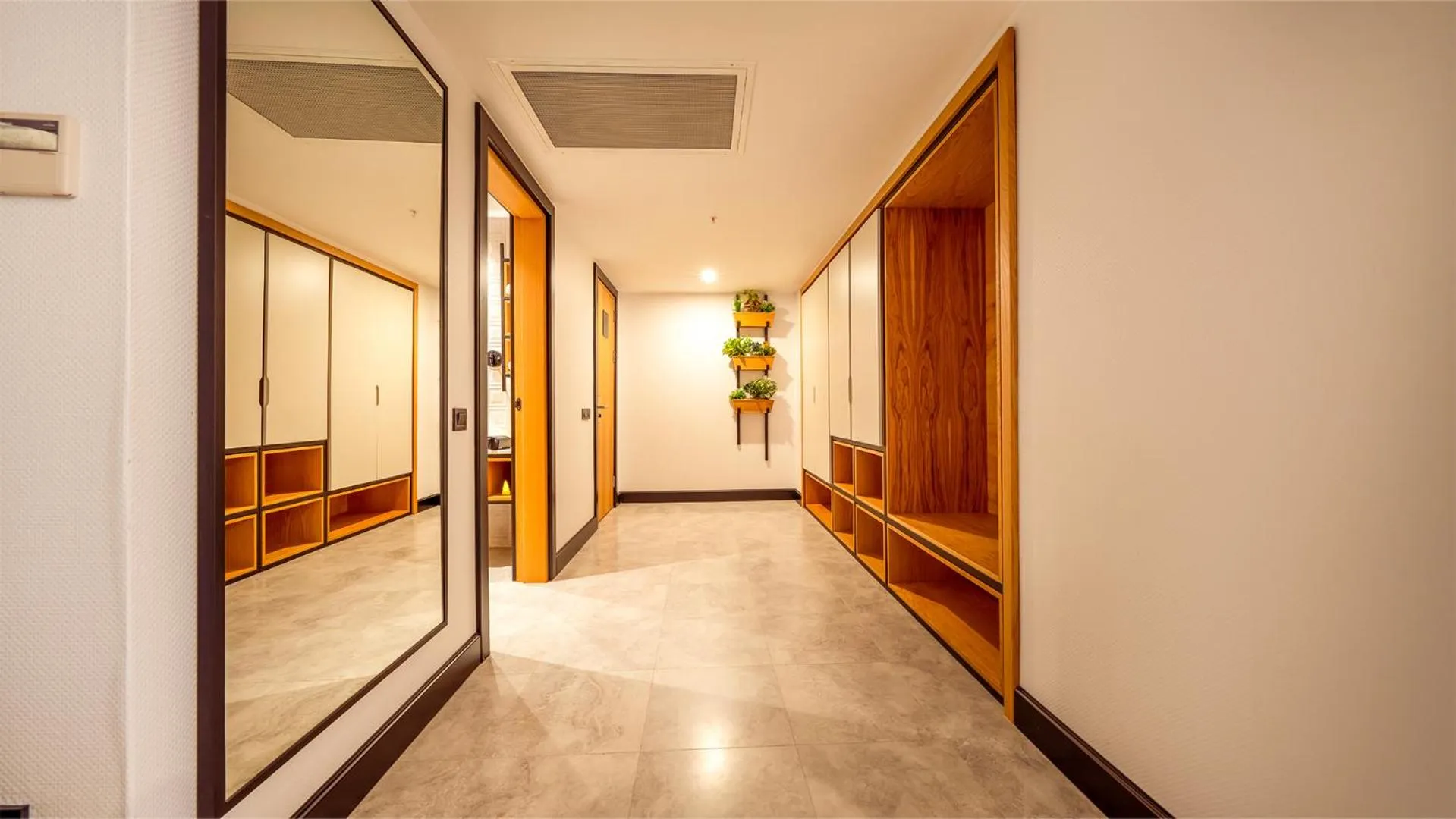 wardrobe in VONRESORT Abant