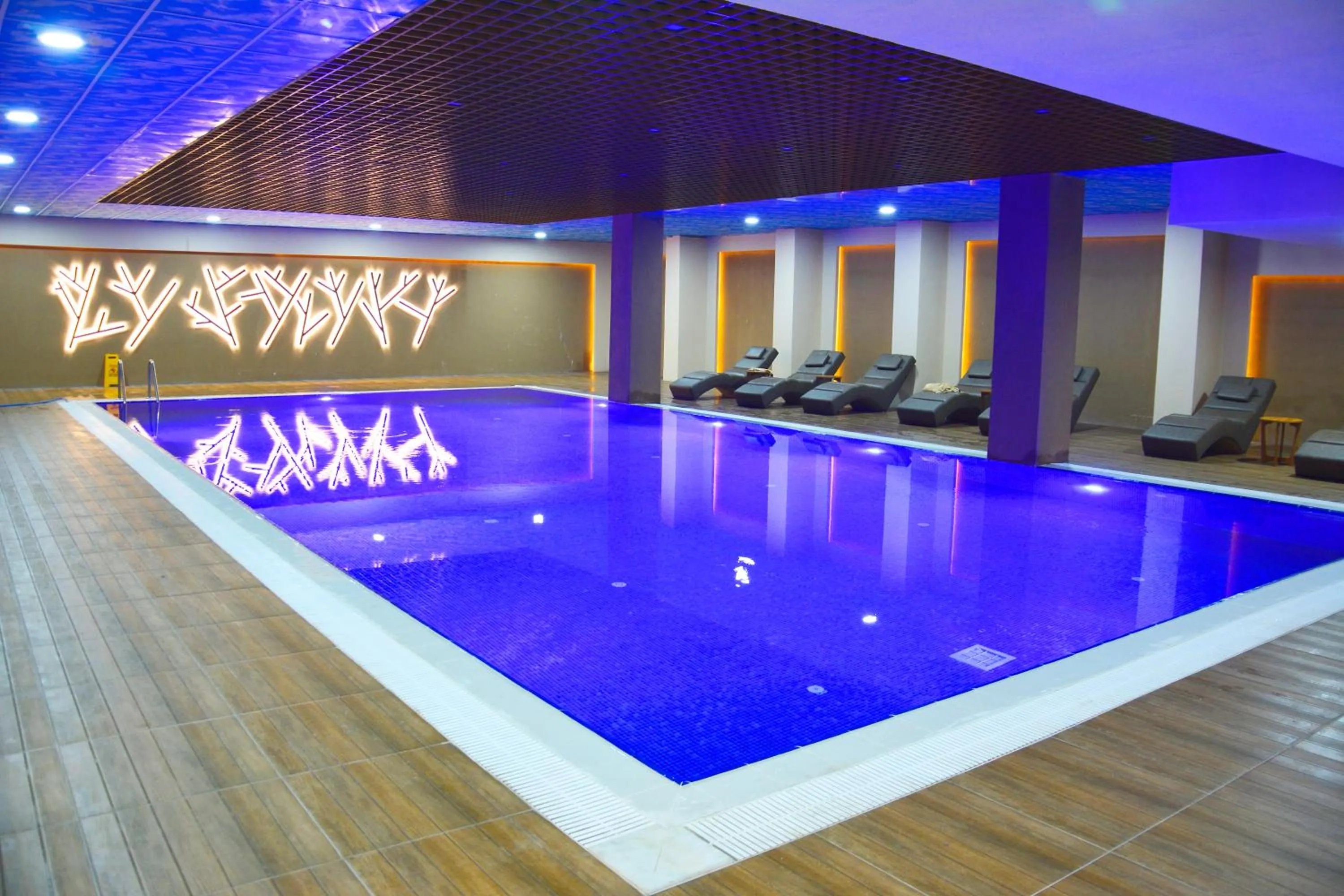 Swimming pool in Sarissa Hotel