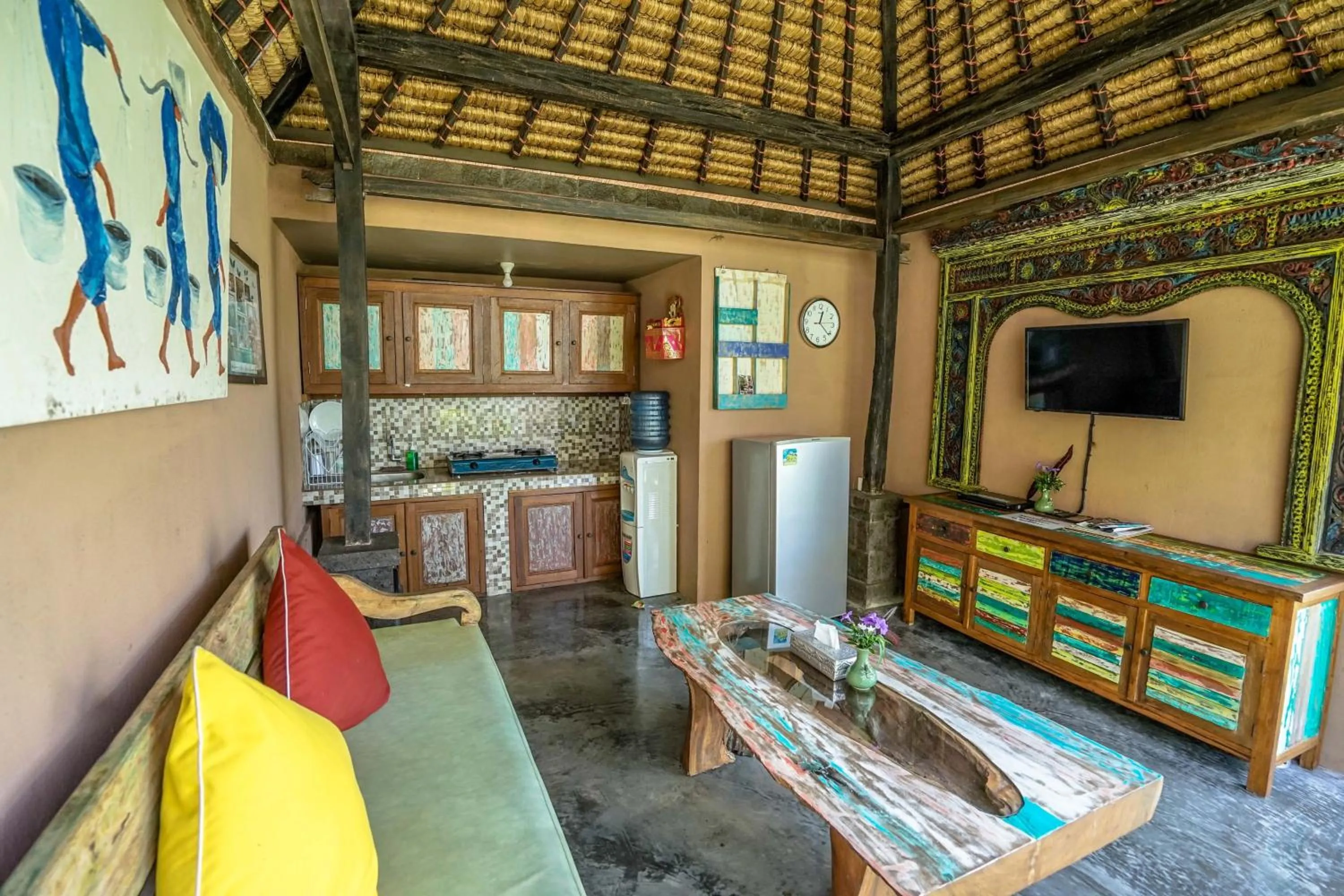 Kitchen or kitchenette in KTS Balinese Villas