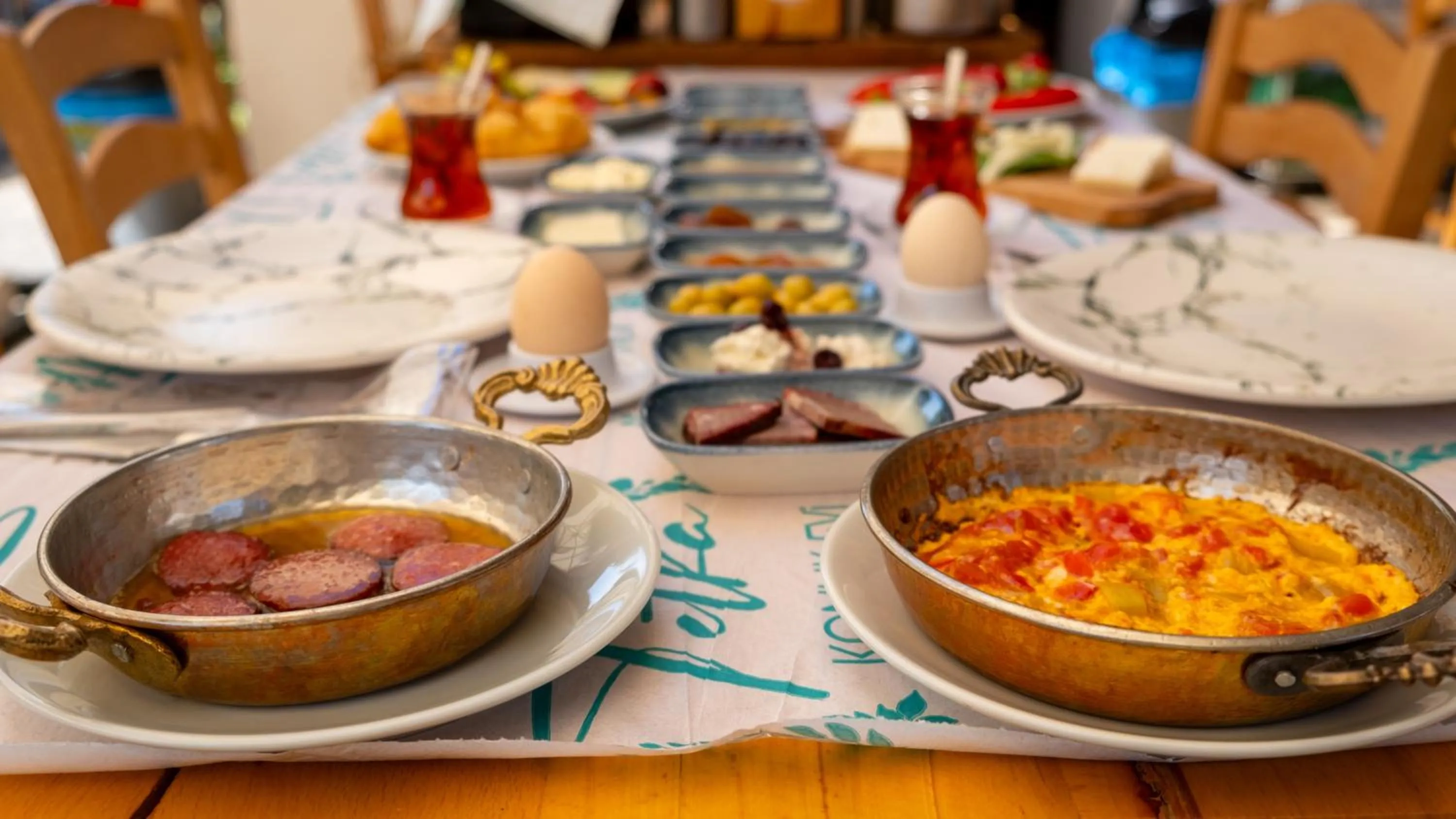 Breakfast in Tetka Konukevi