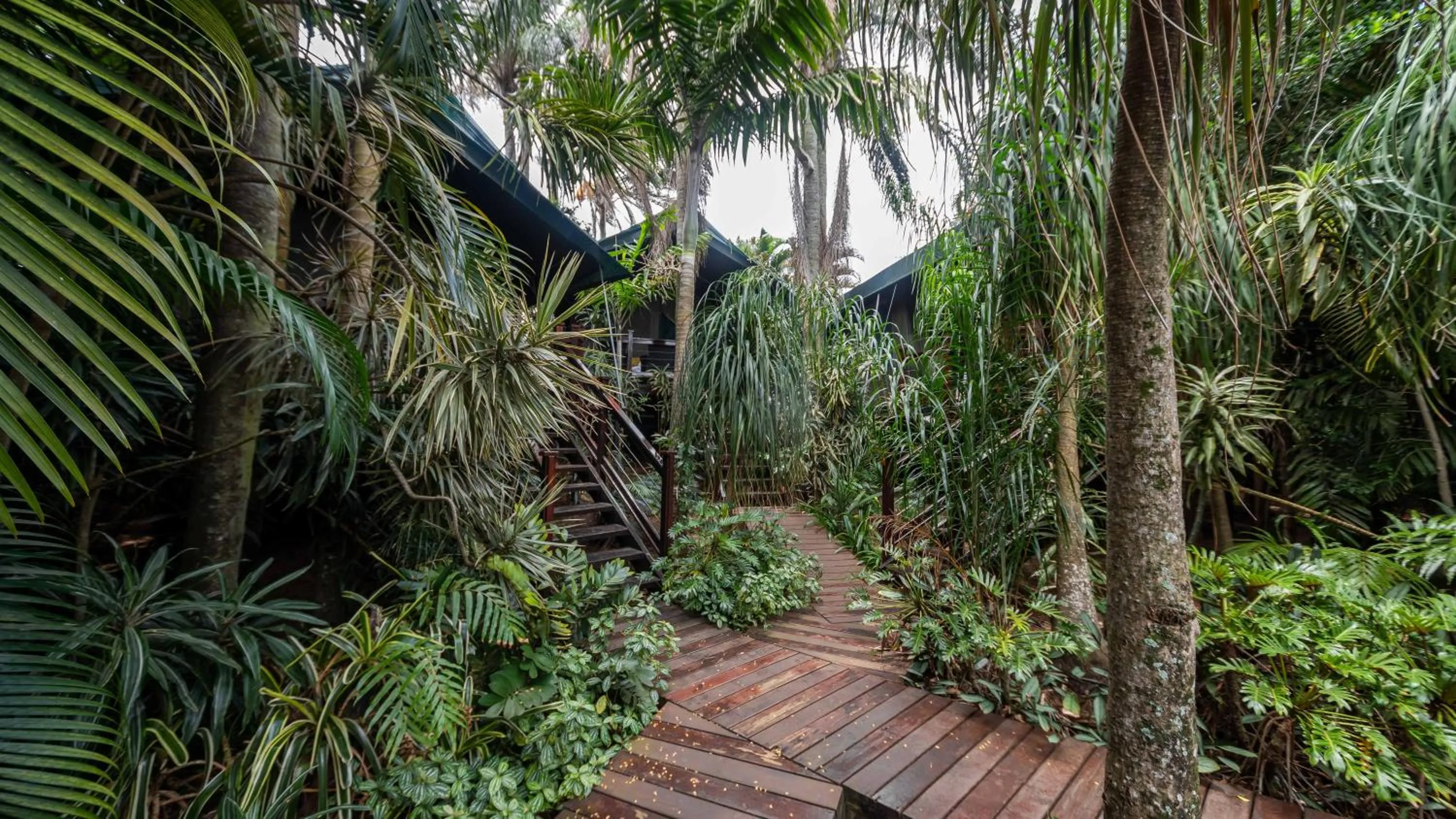 Luxury Tented Village @ Urban Glamping