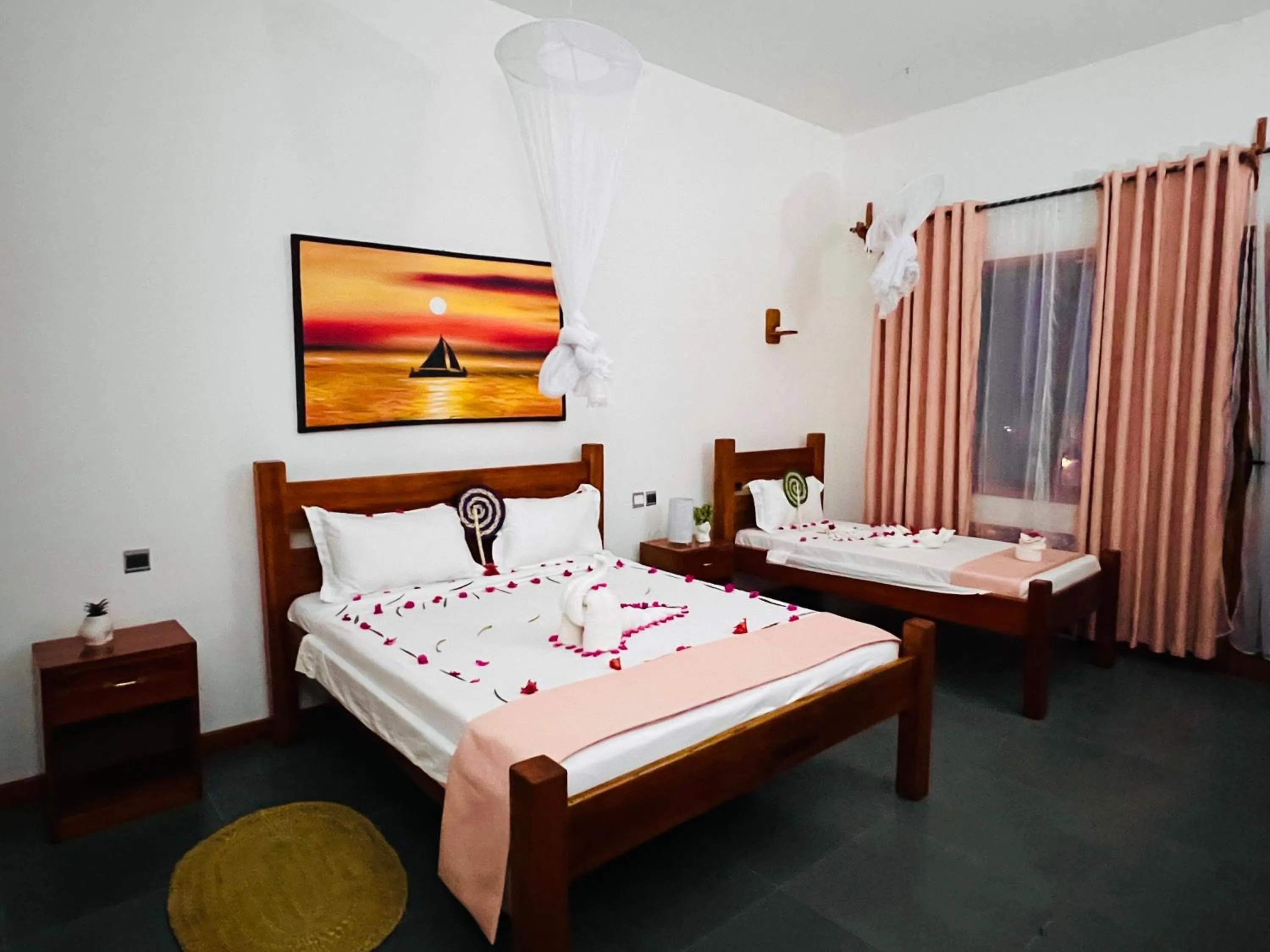 towels, Bed in Tropical Nungwi