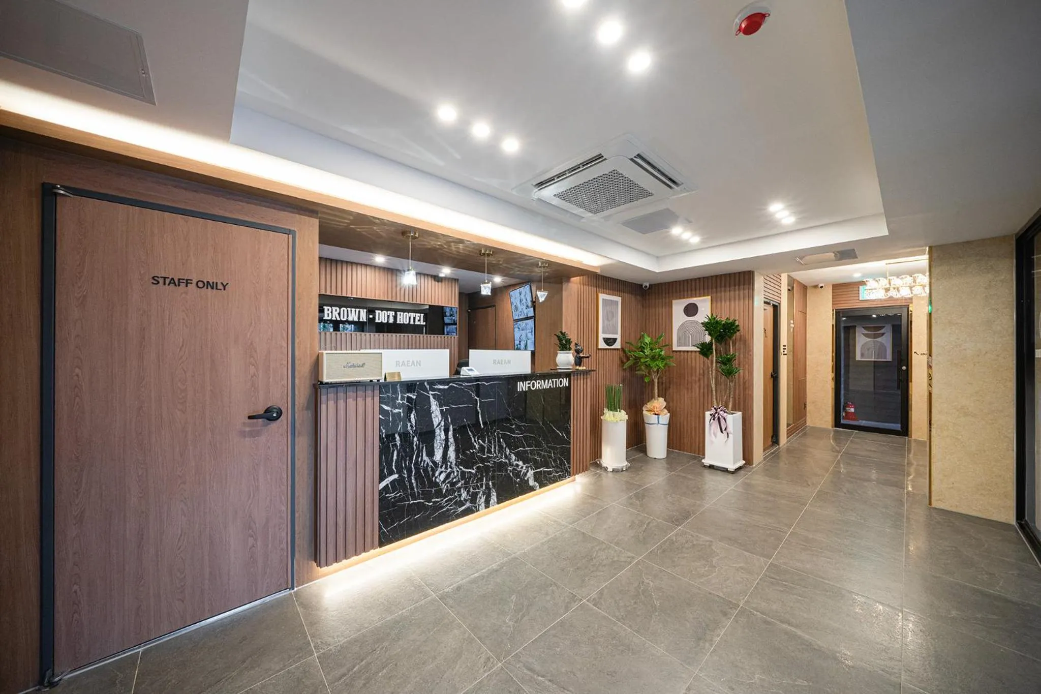 Brown Dot Hotel Sangju